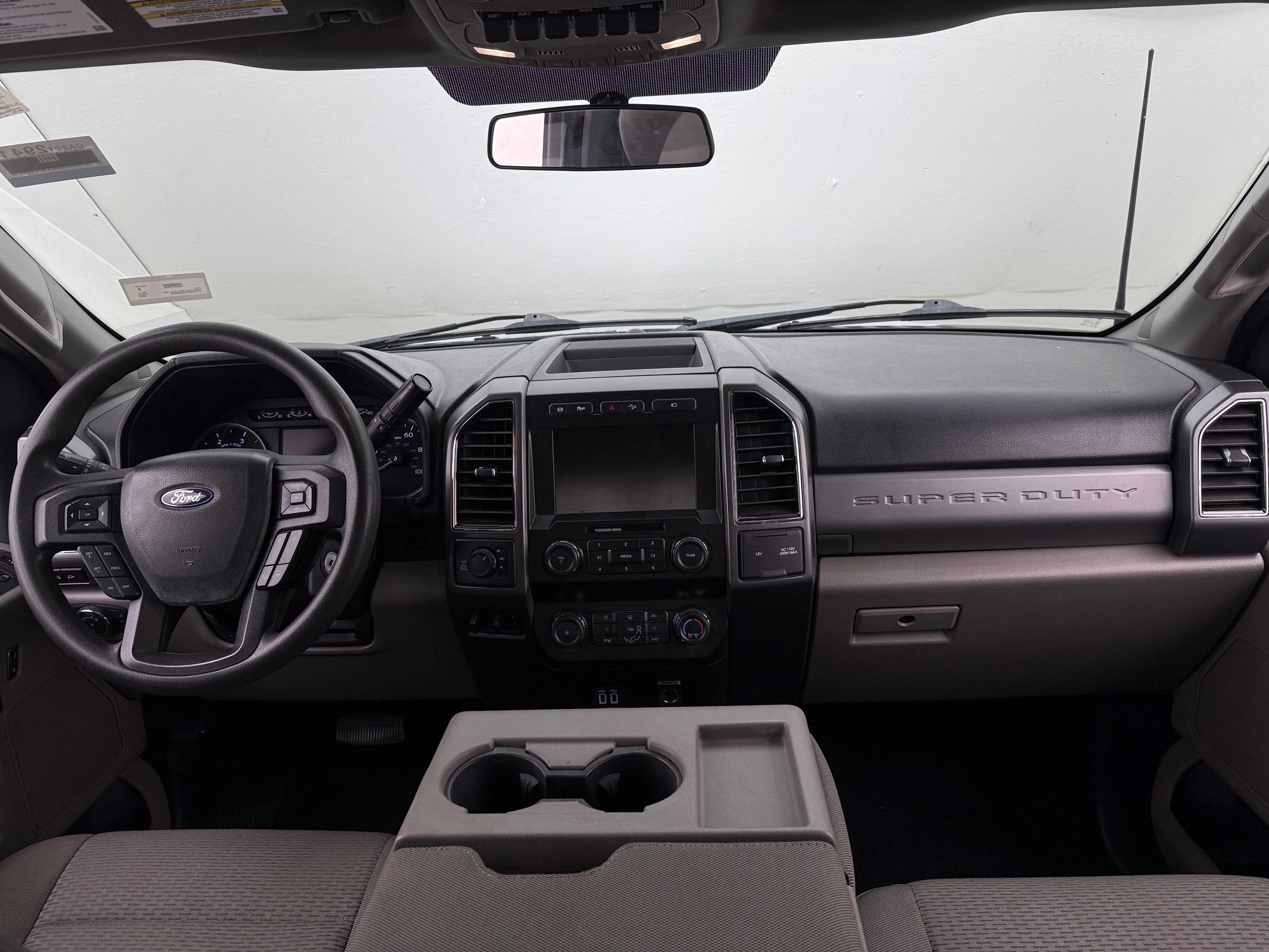 2019 Ford Econoline E-250 3