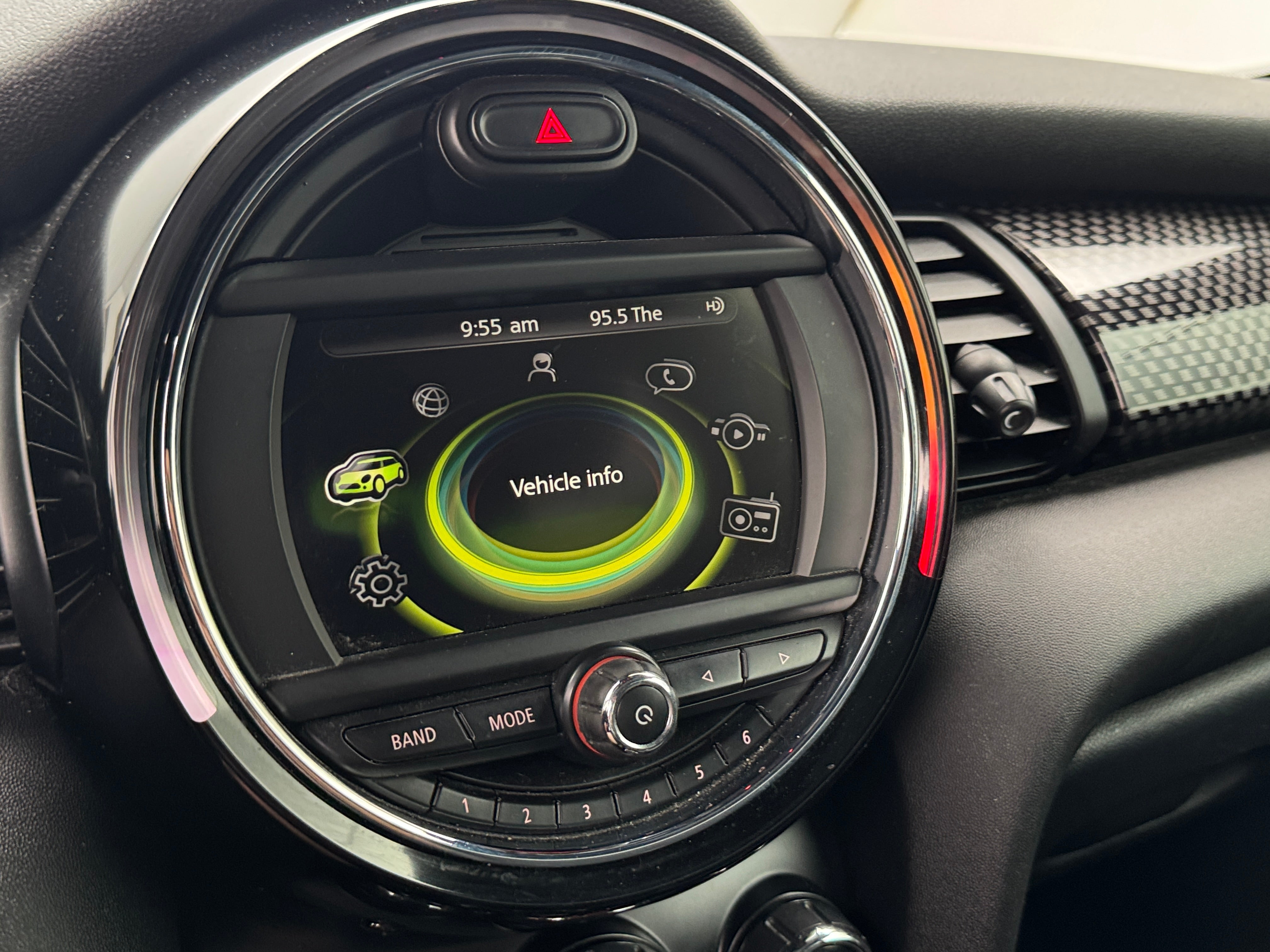 2015 MINI Cooper Hardtop S 4