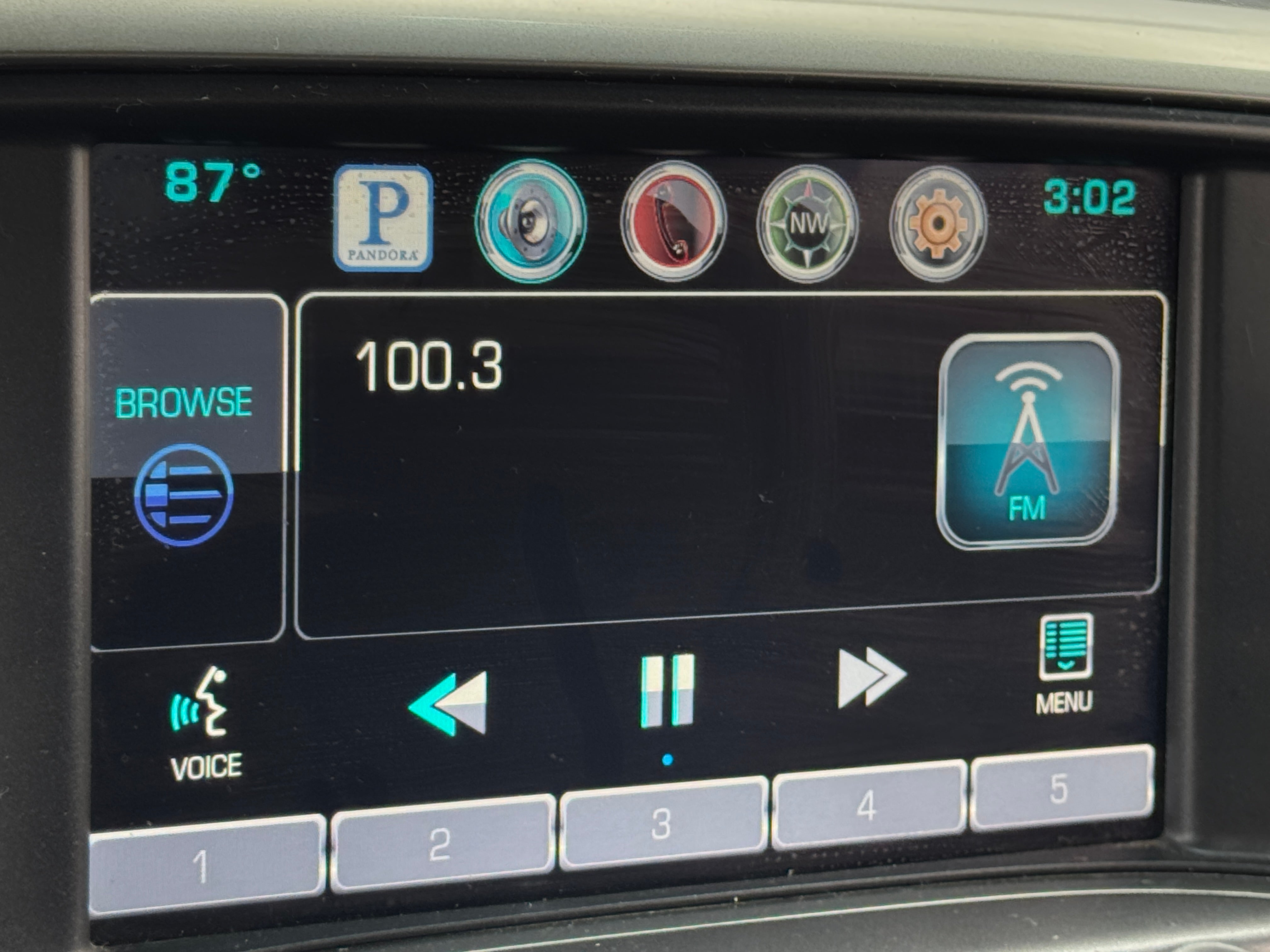 2015 Chevrolet Silverado 1500 LT 4