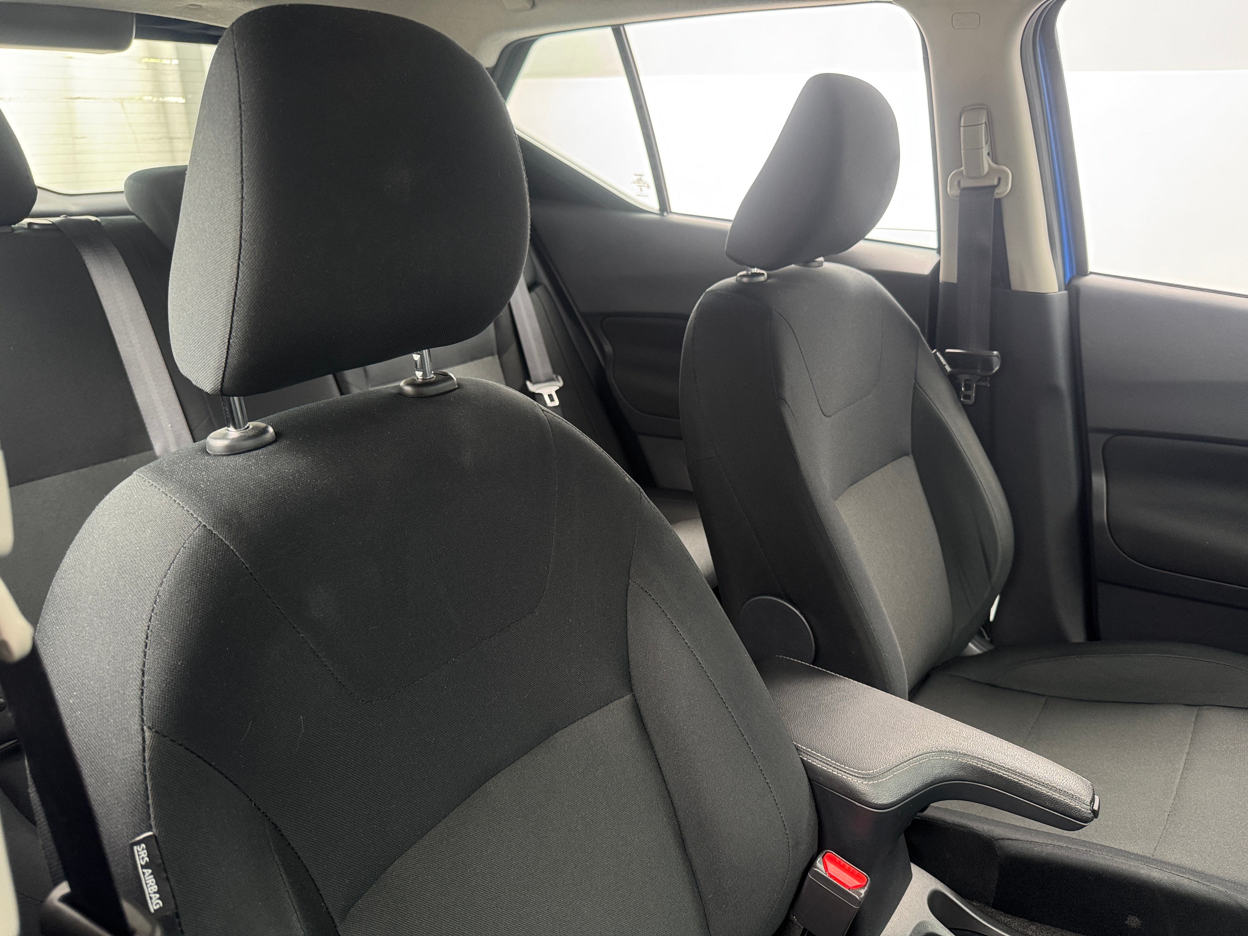 2024 Nissan Kicks S 2