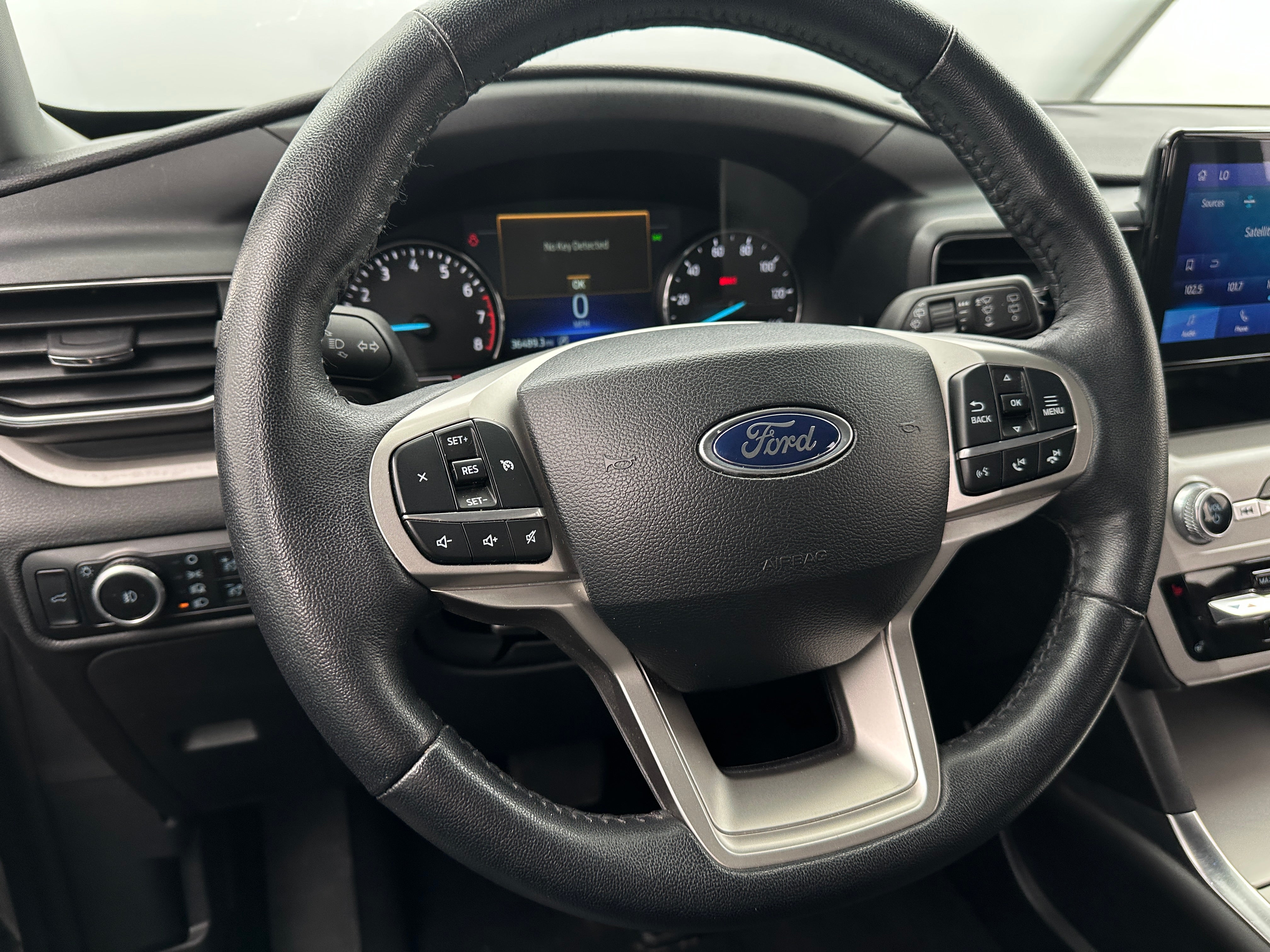 2024 Ford Explorer XLT 5