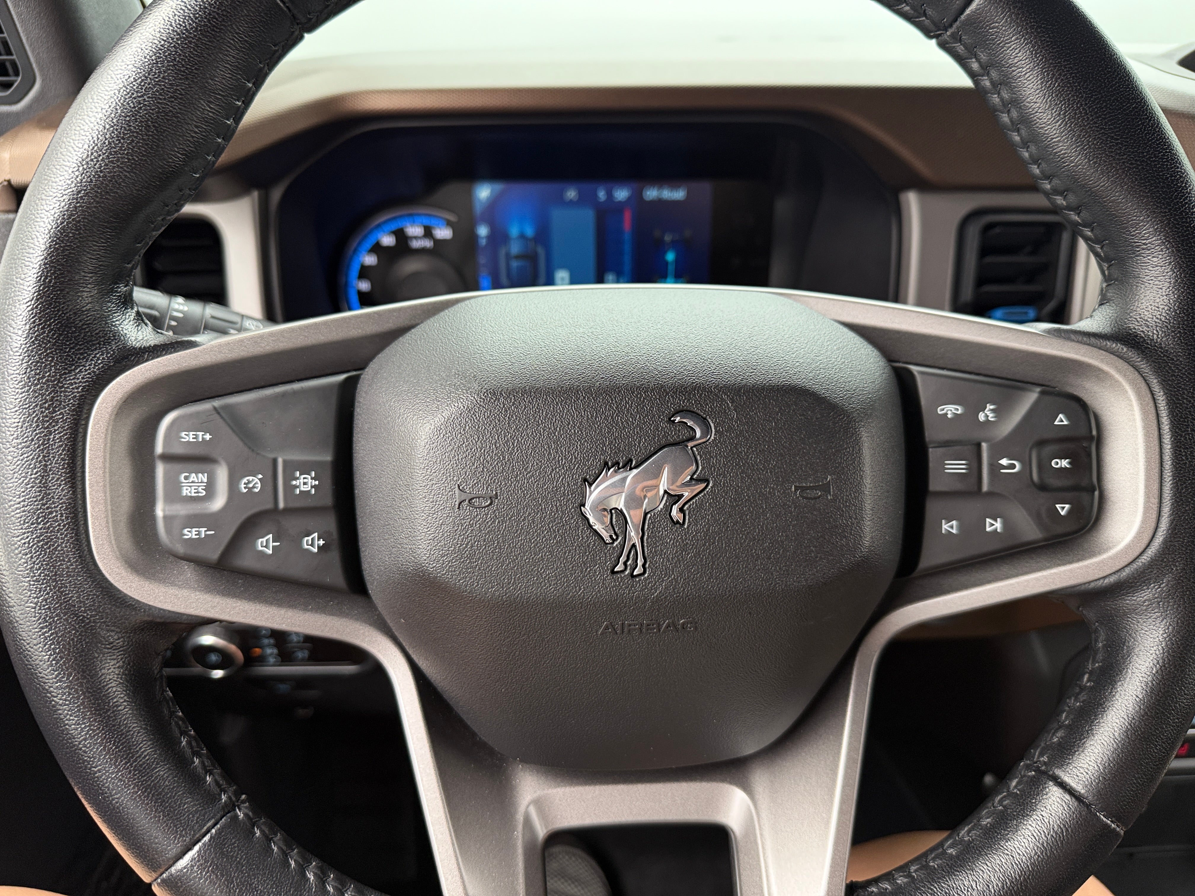 2023 Ford Bronco Outer Banks 5