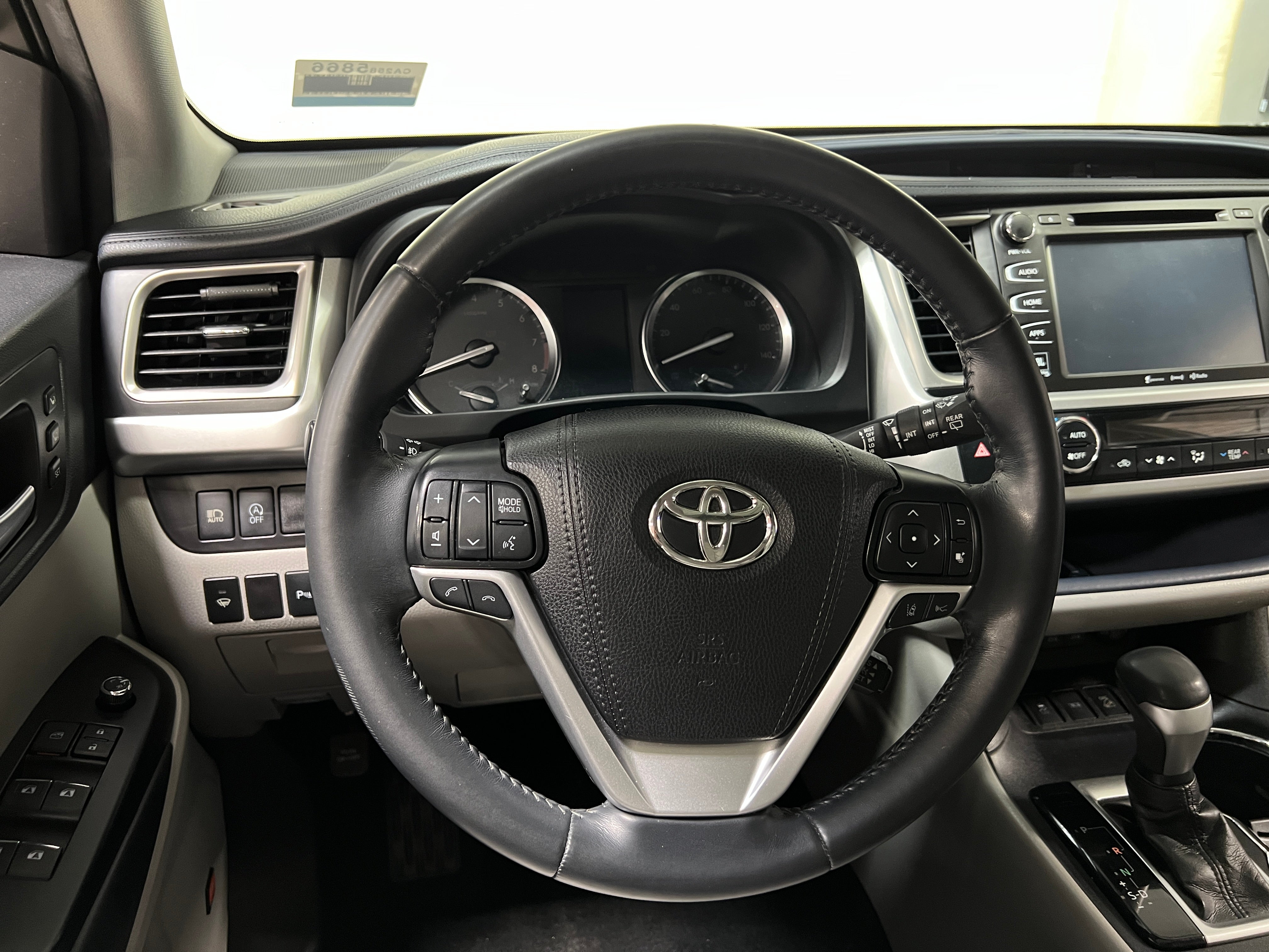 2019 Toyota Highlander Limited 4