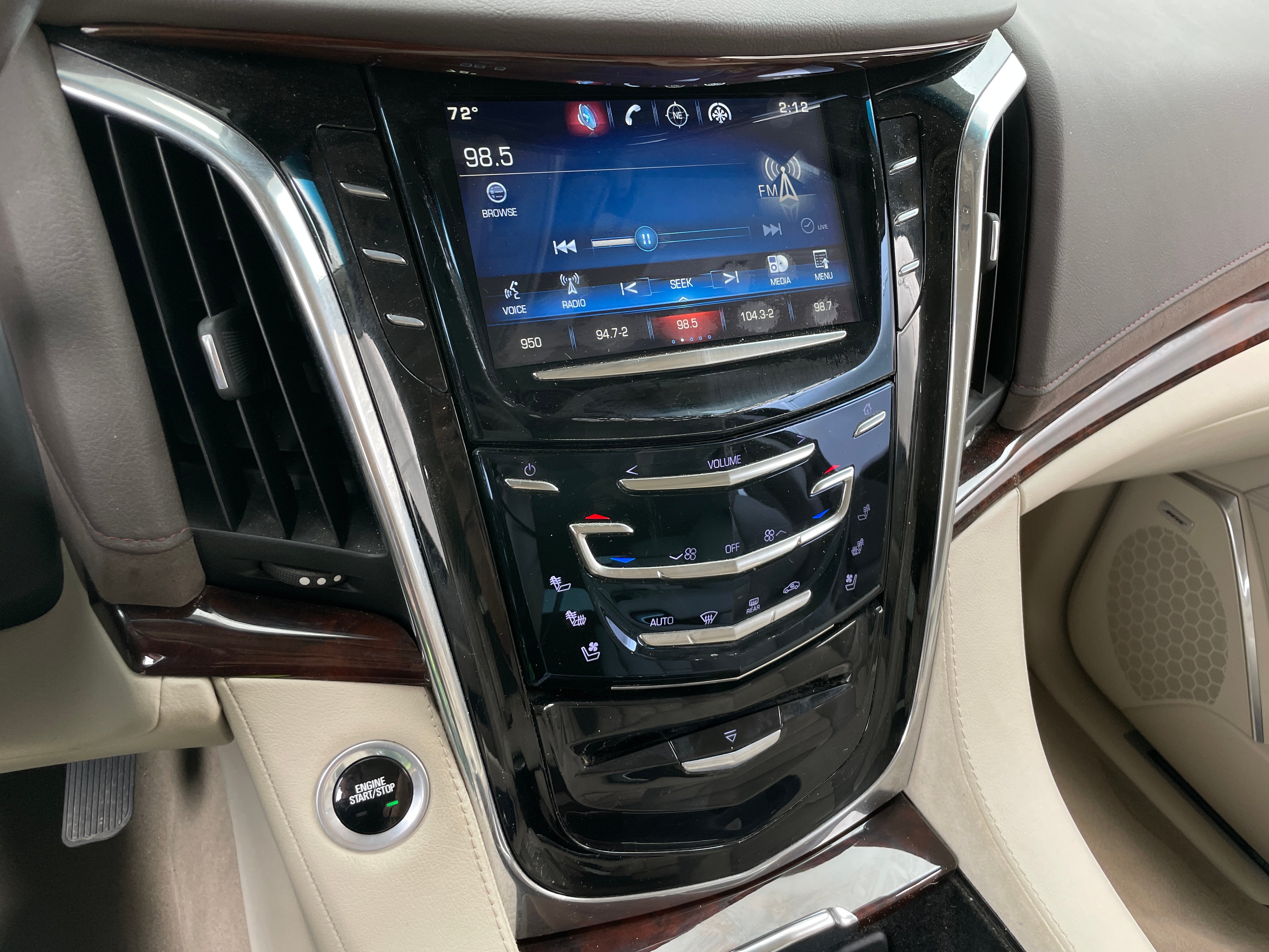 2015 Cadillac Escalade Premium 3