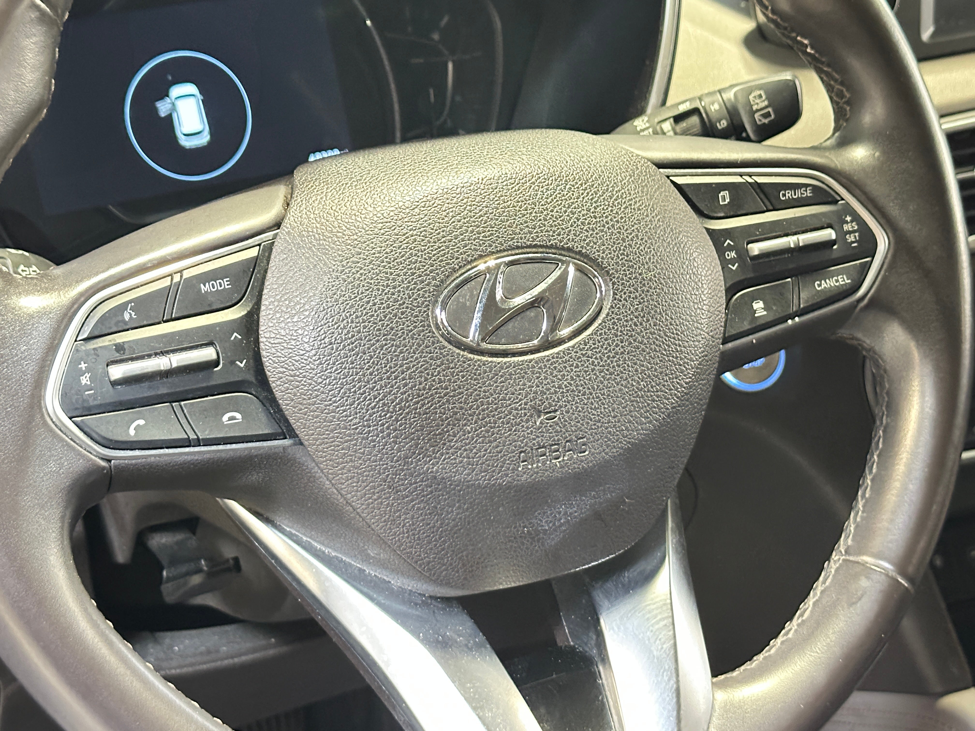 2020 Hyundai Santa Fe SEL 4