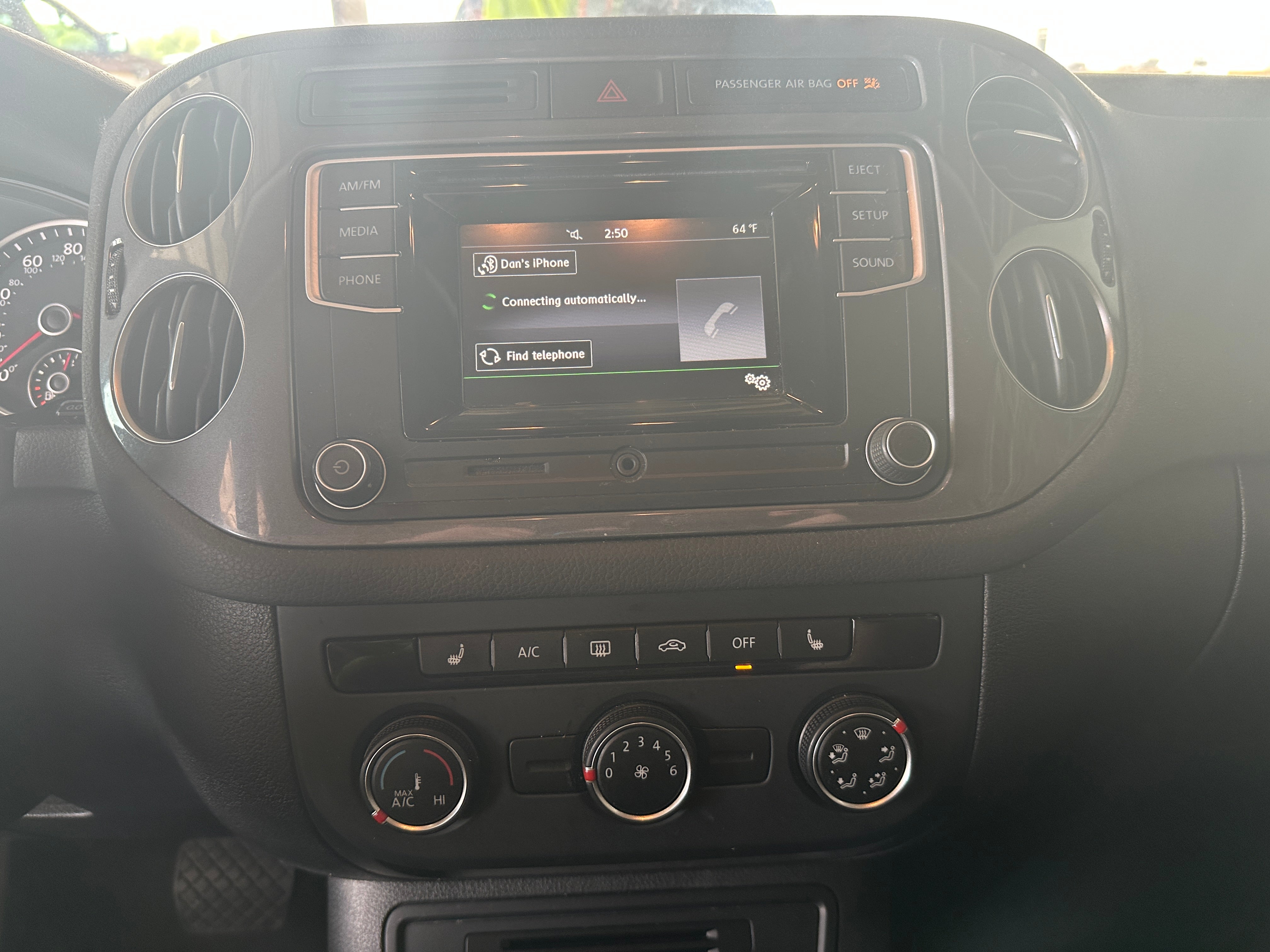 2016 Volkswagen Tiguan 2.0T 4