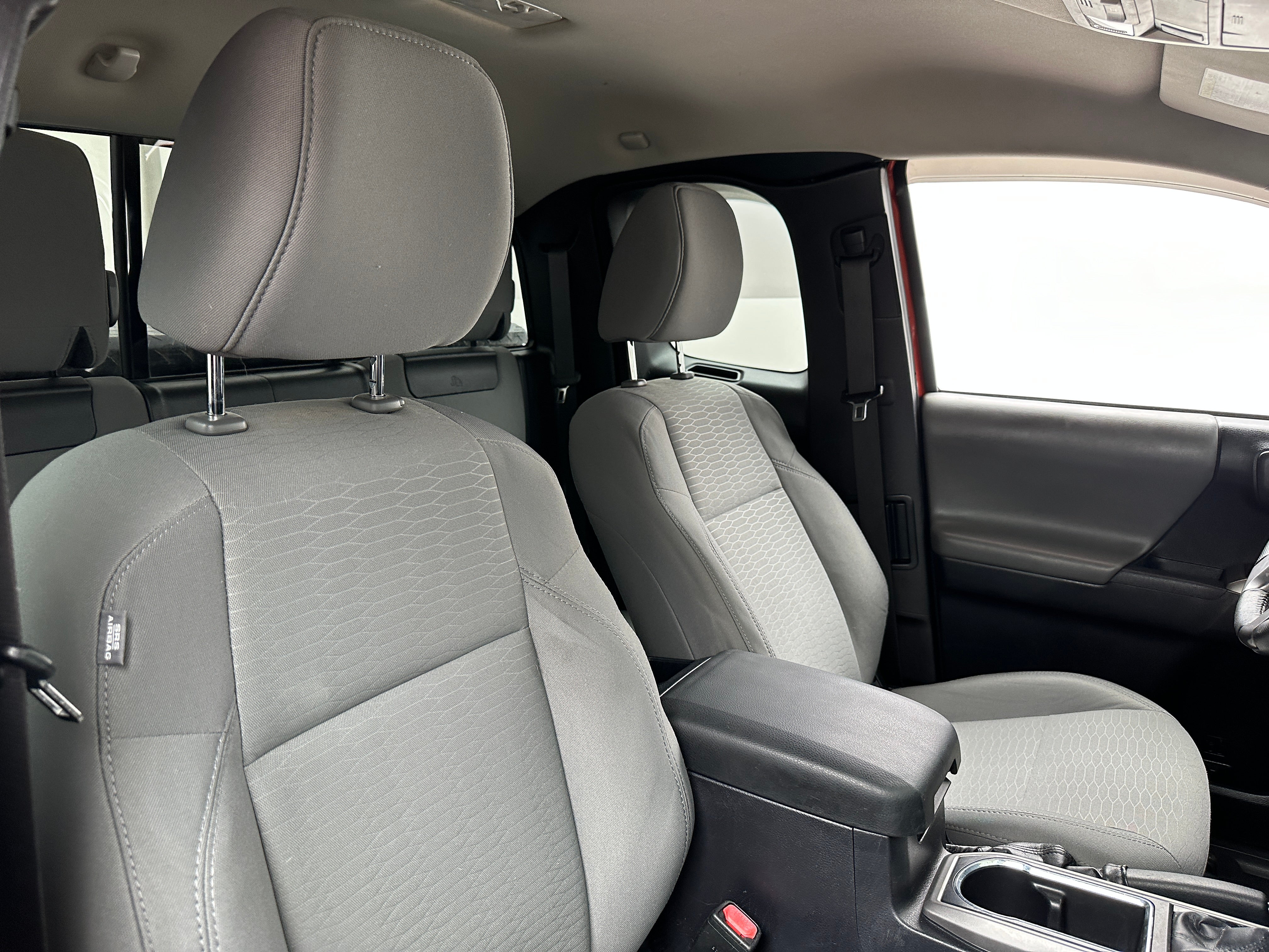 2017 Toyota Tacoma SR5 2