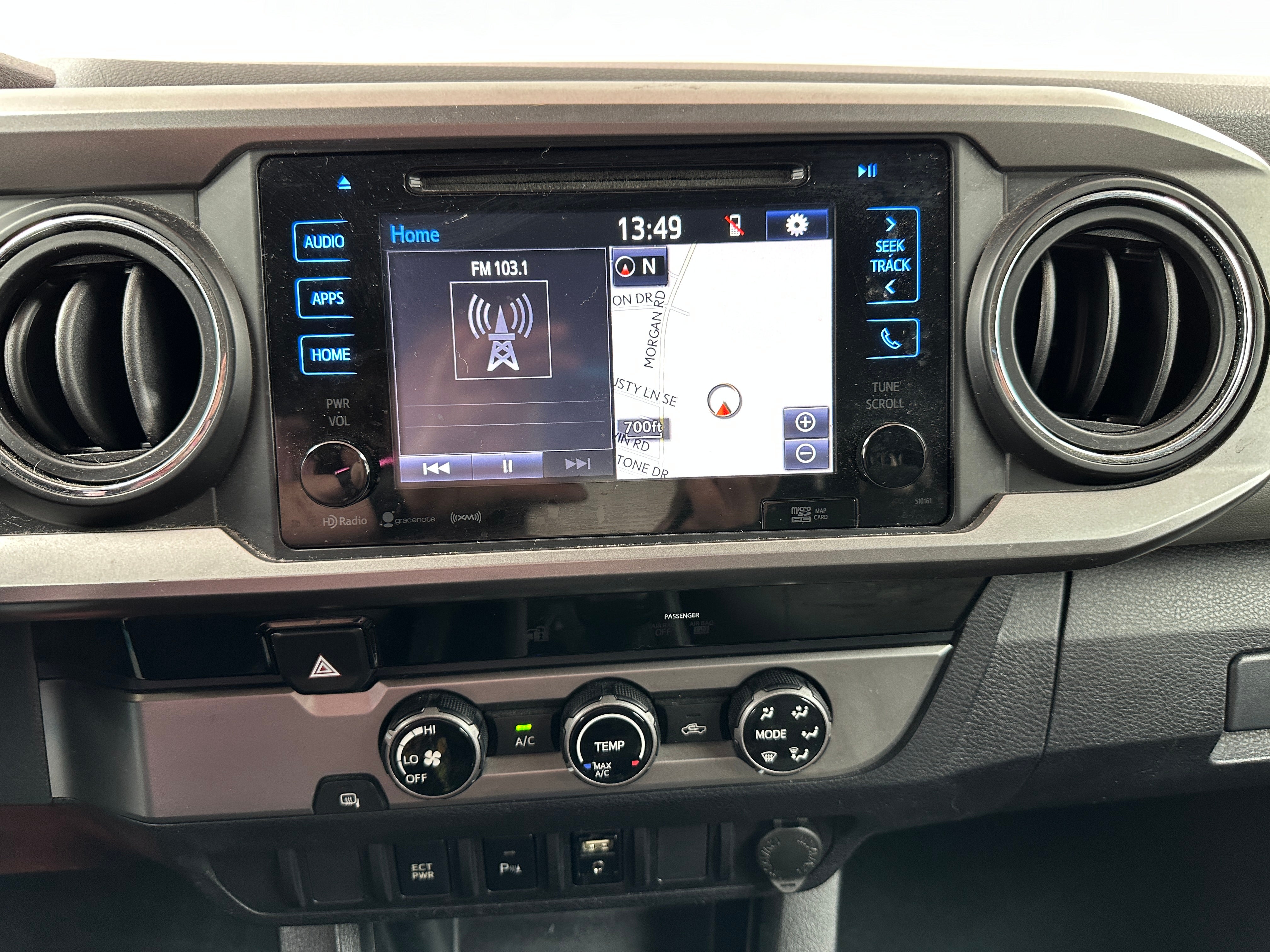 2017 Toyota Tacoma SR5 4