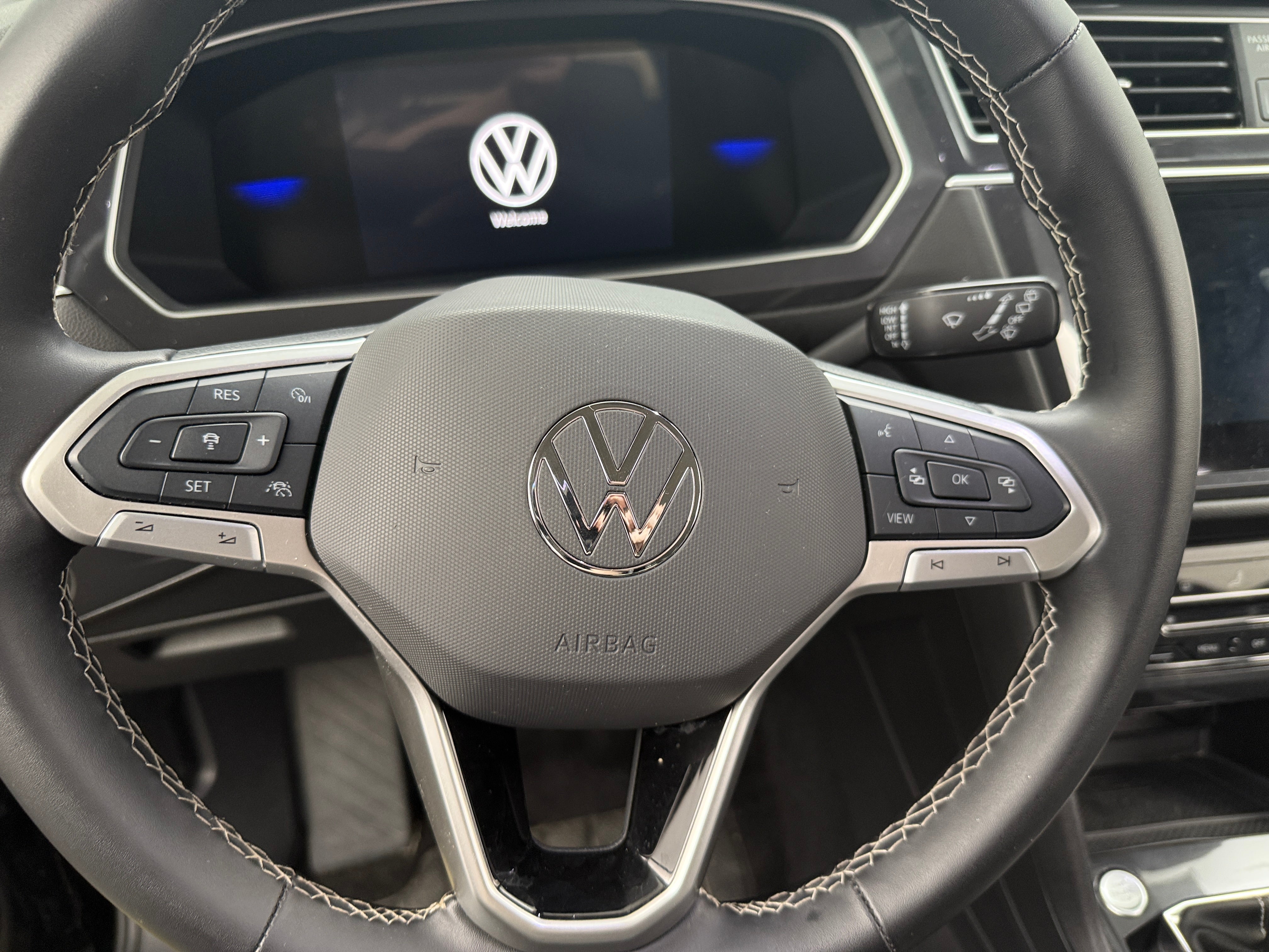 2024 Volkswagen Tiguan SE 4