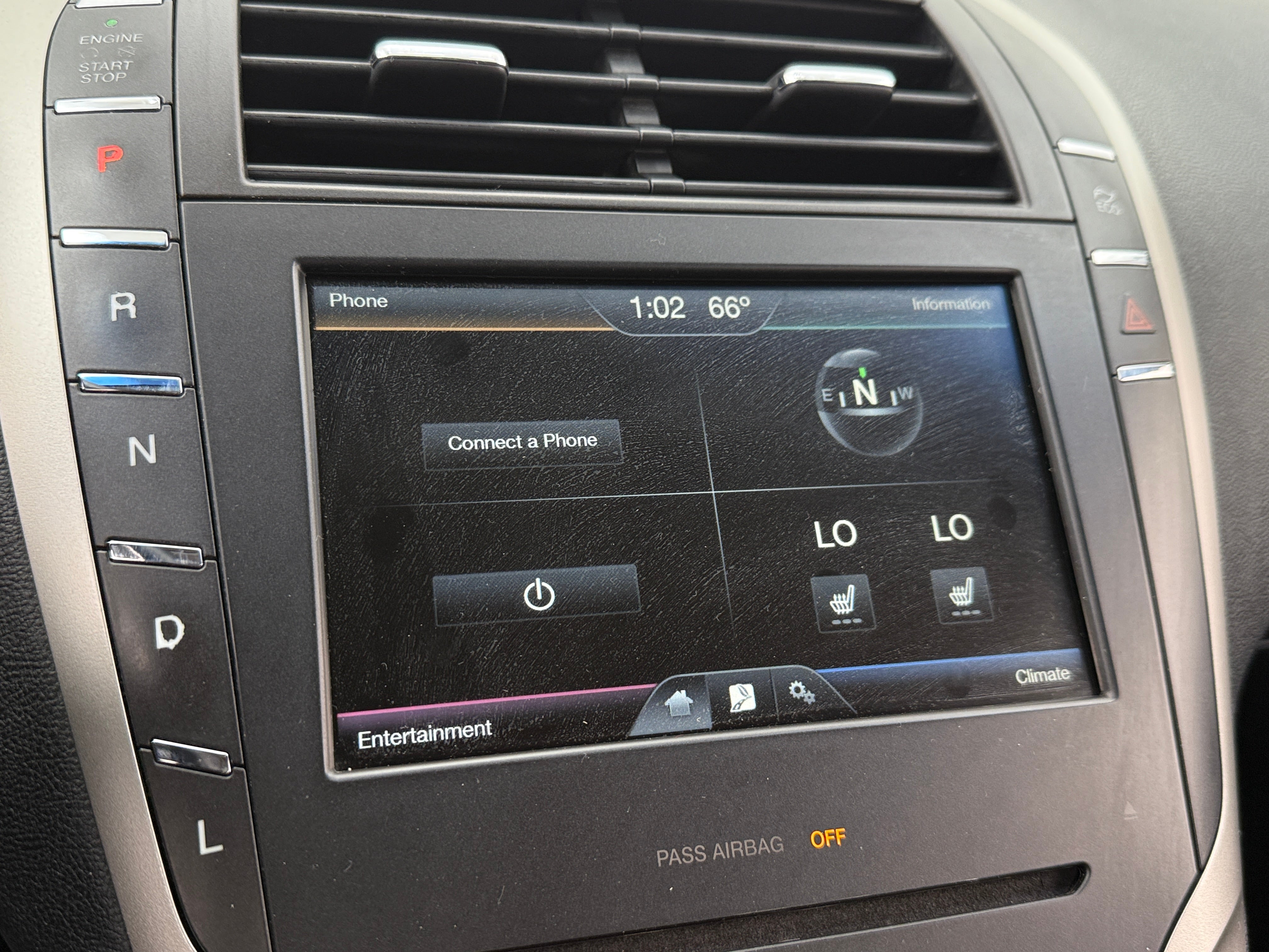 2016 Lincoln MKZ  3