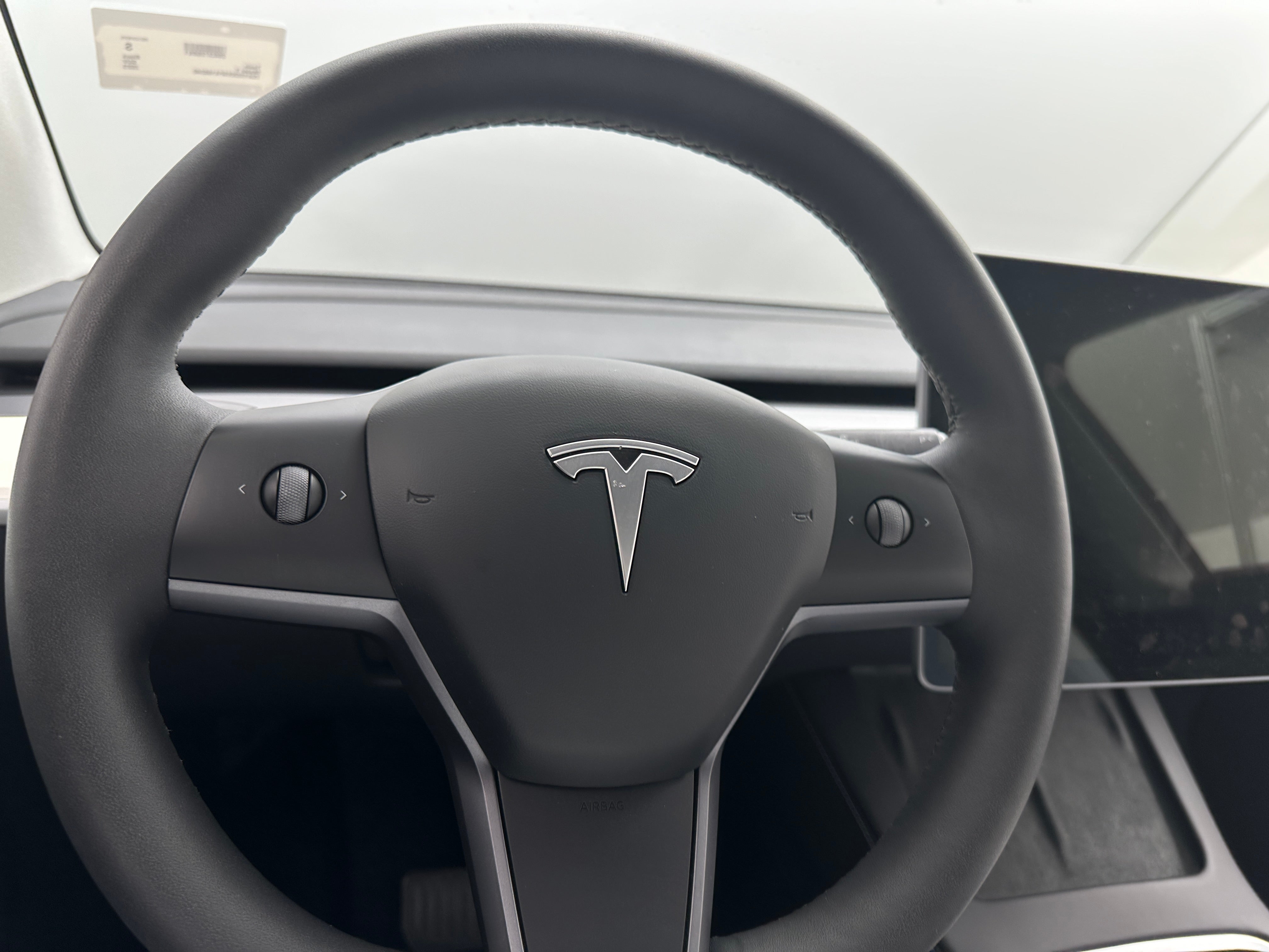 2023 Tesla Model Y Long Range 4