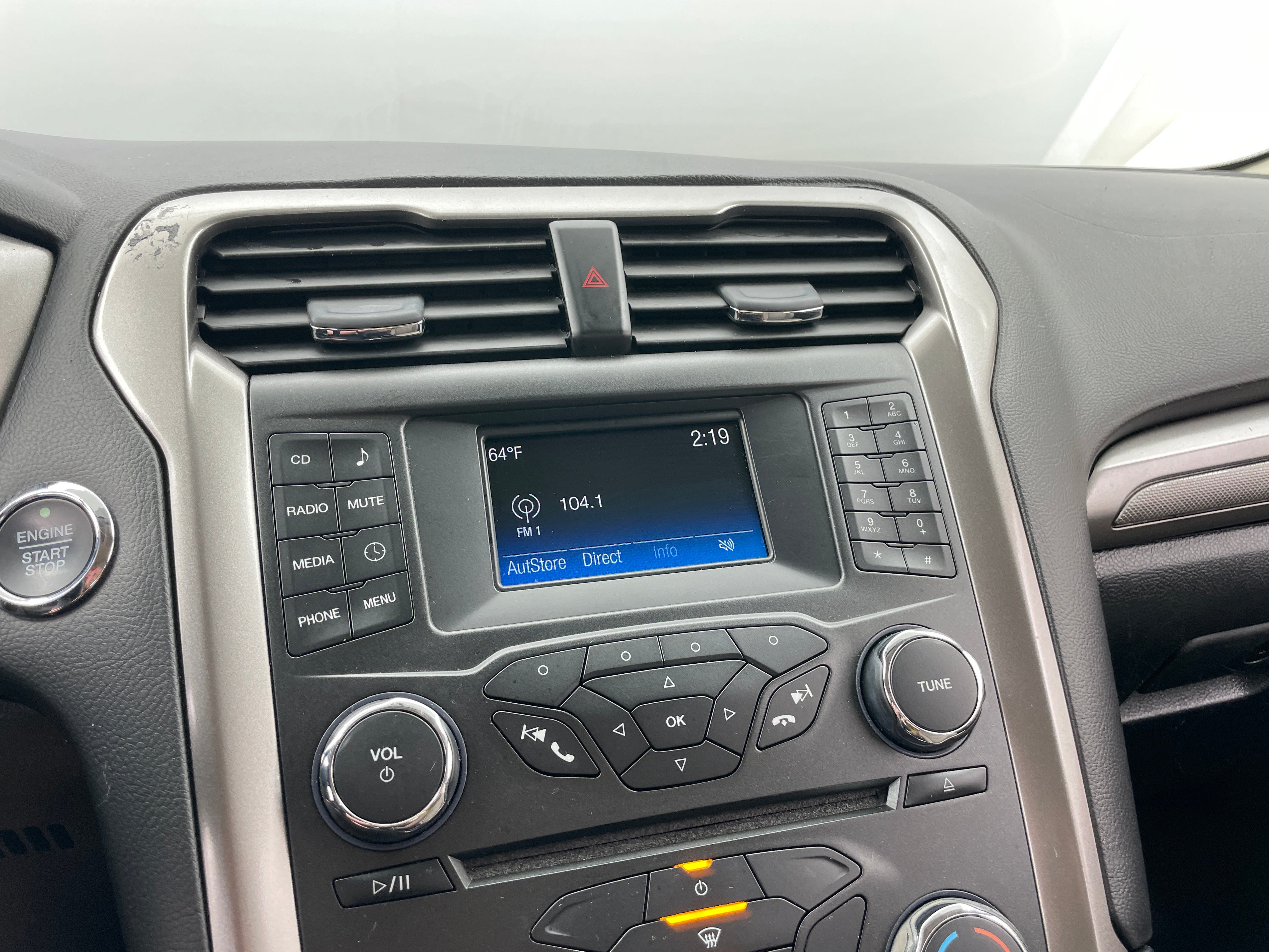 2017 Ford Fusion S 4
