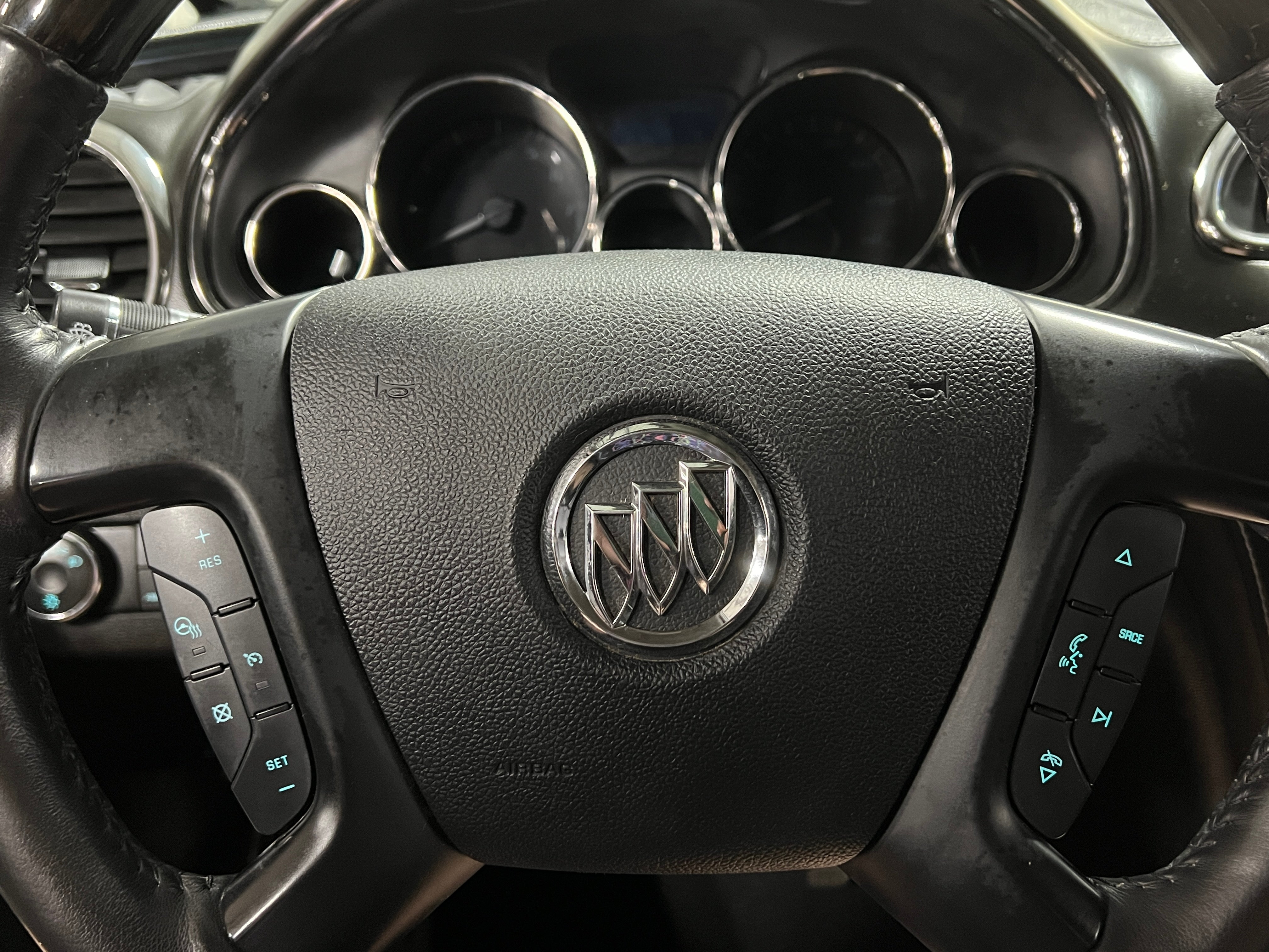 2017 Buick Enclave Leather Group 4