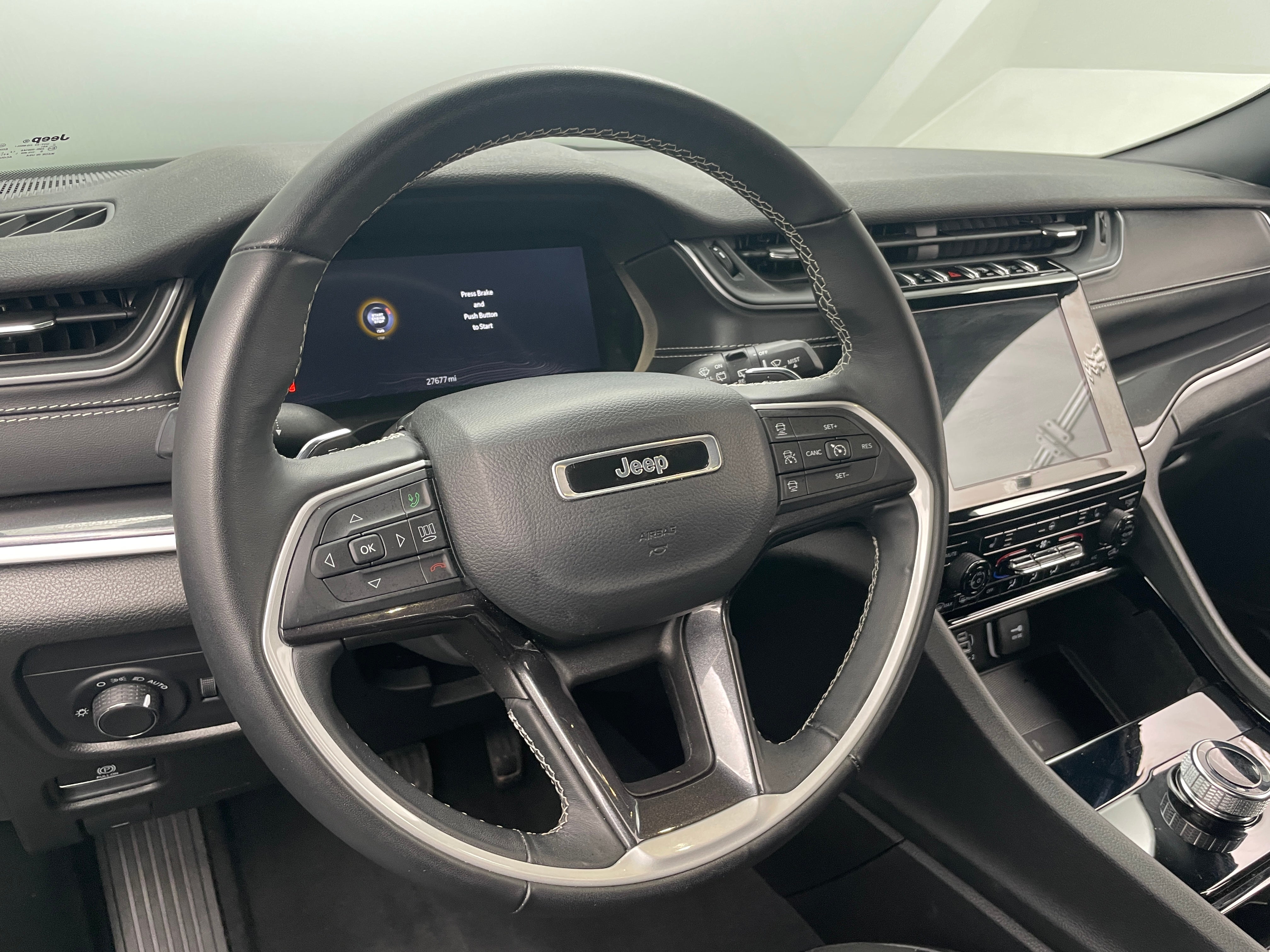 2022 Jeep Grand Cherokee L Altitude 4