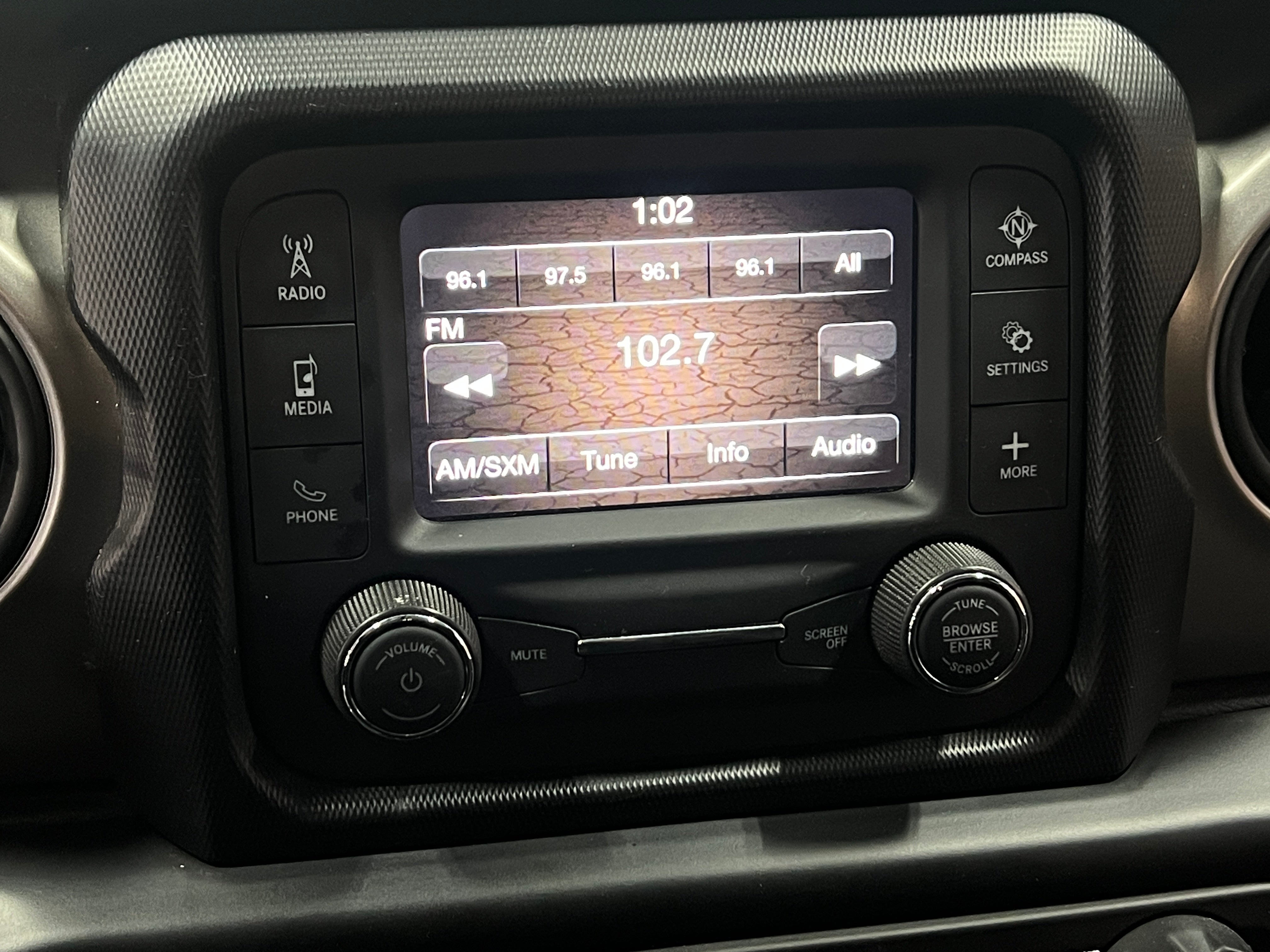 2020 Jeep Wrangler Sport S 4