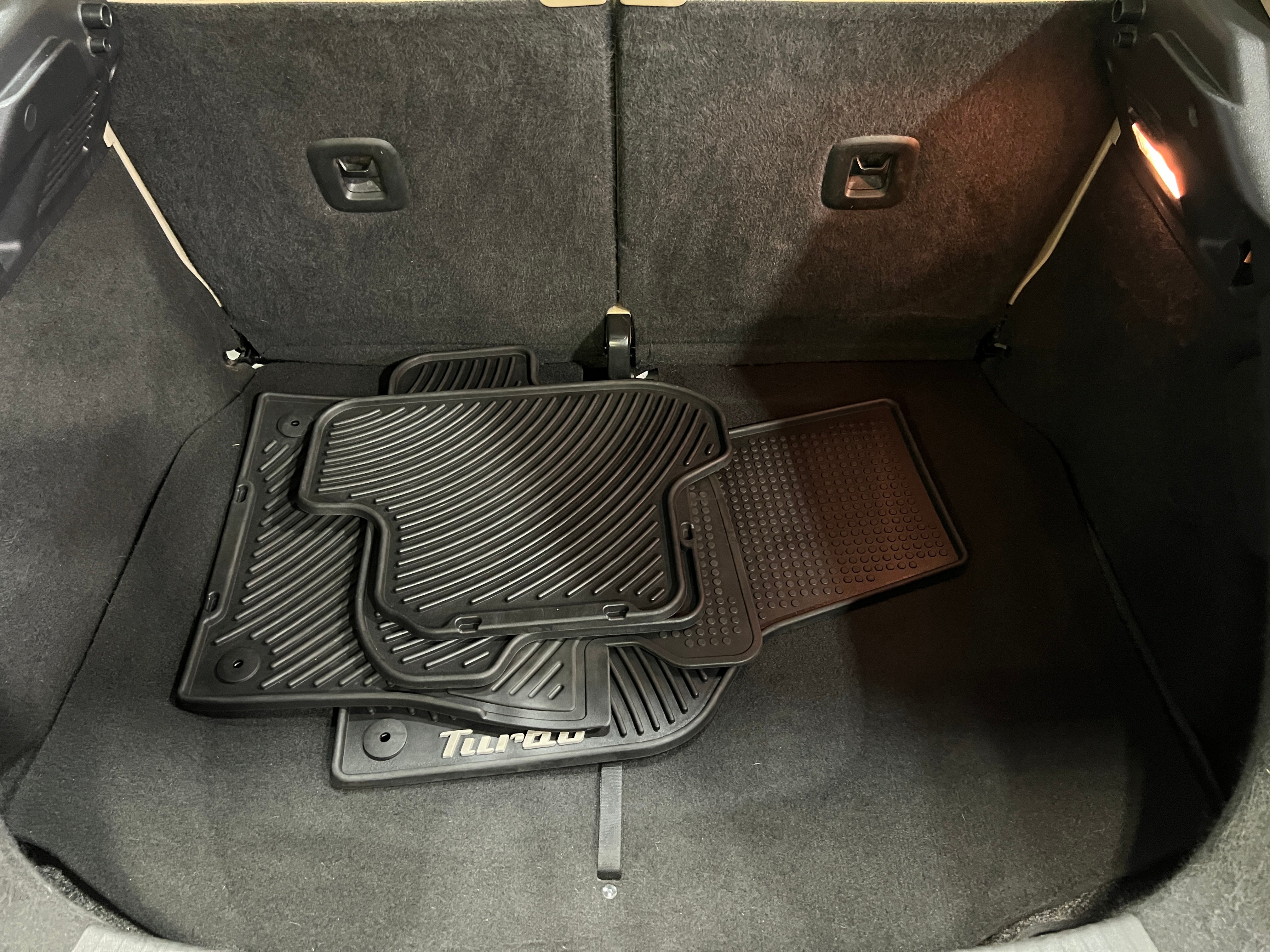 2013 Volkswagen Beetle  6