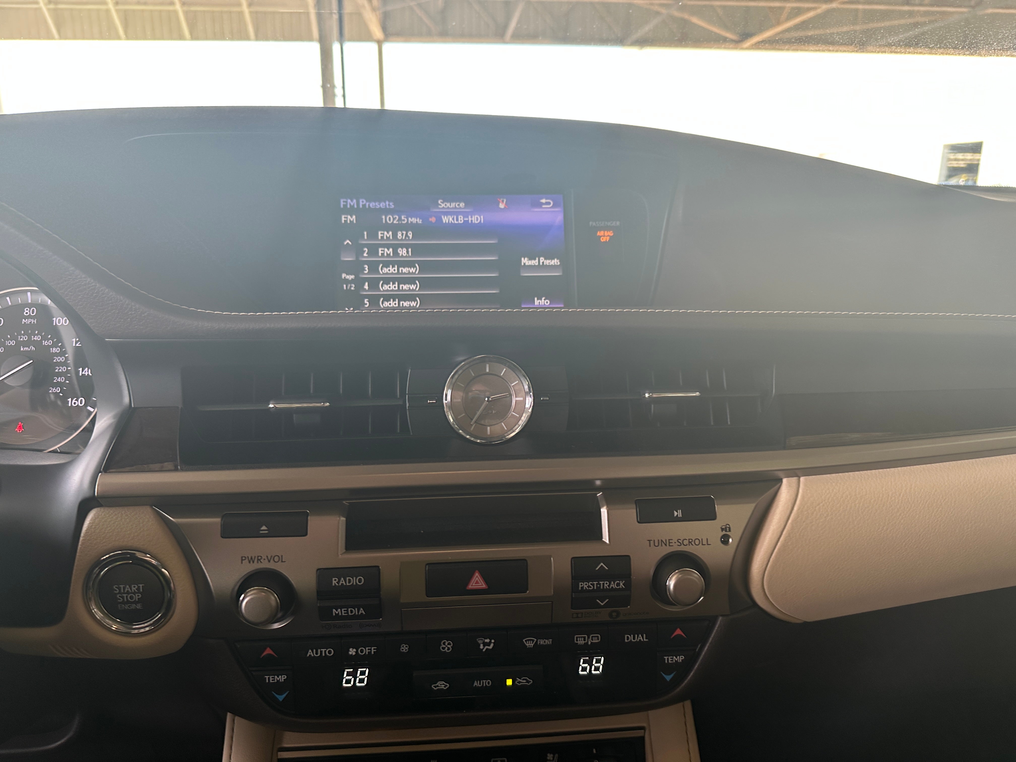 2017 Lexus ES 350 3