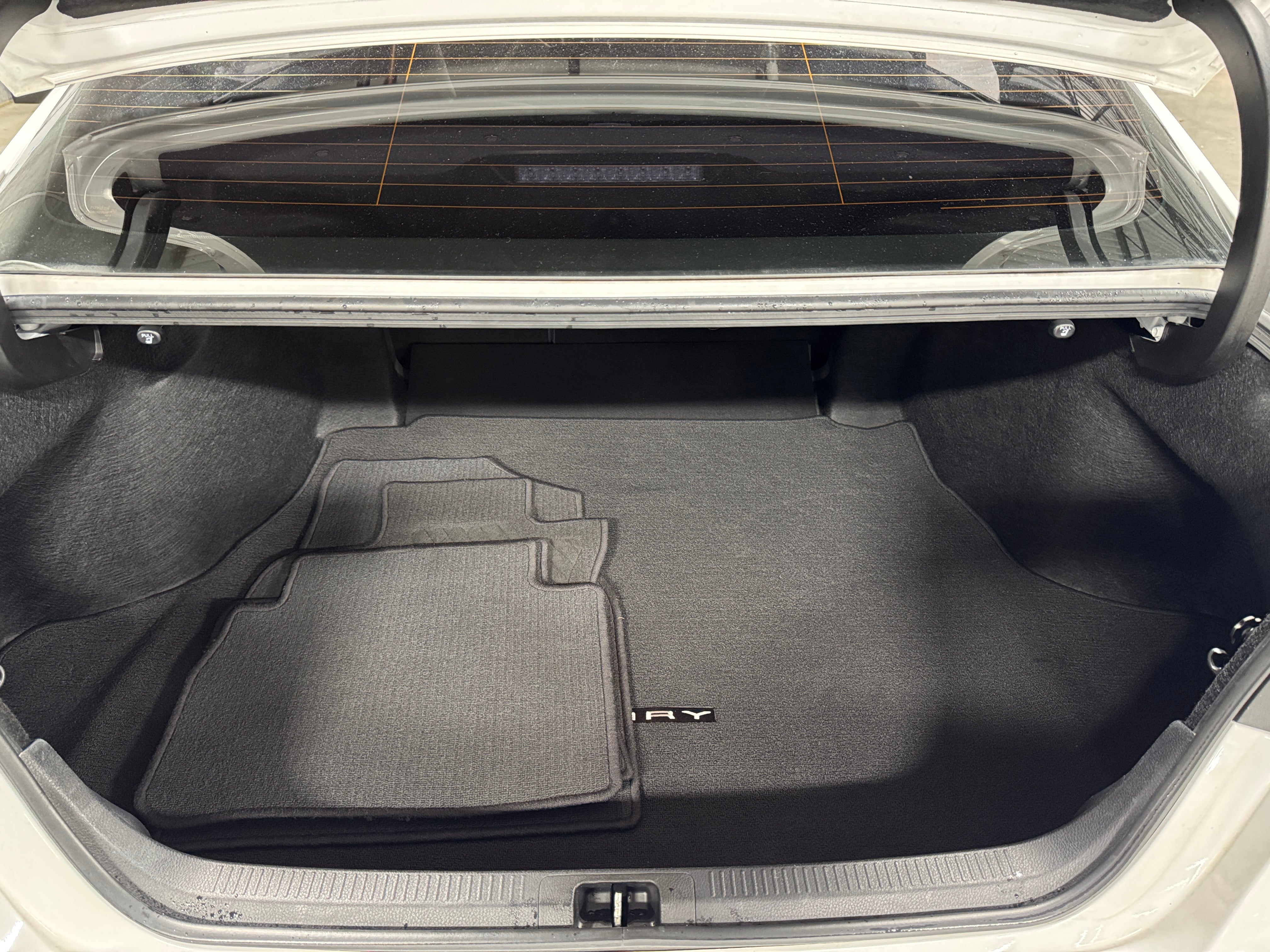 2018 Toyota Camry SE 7