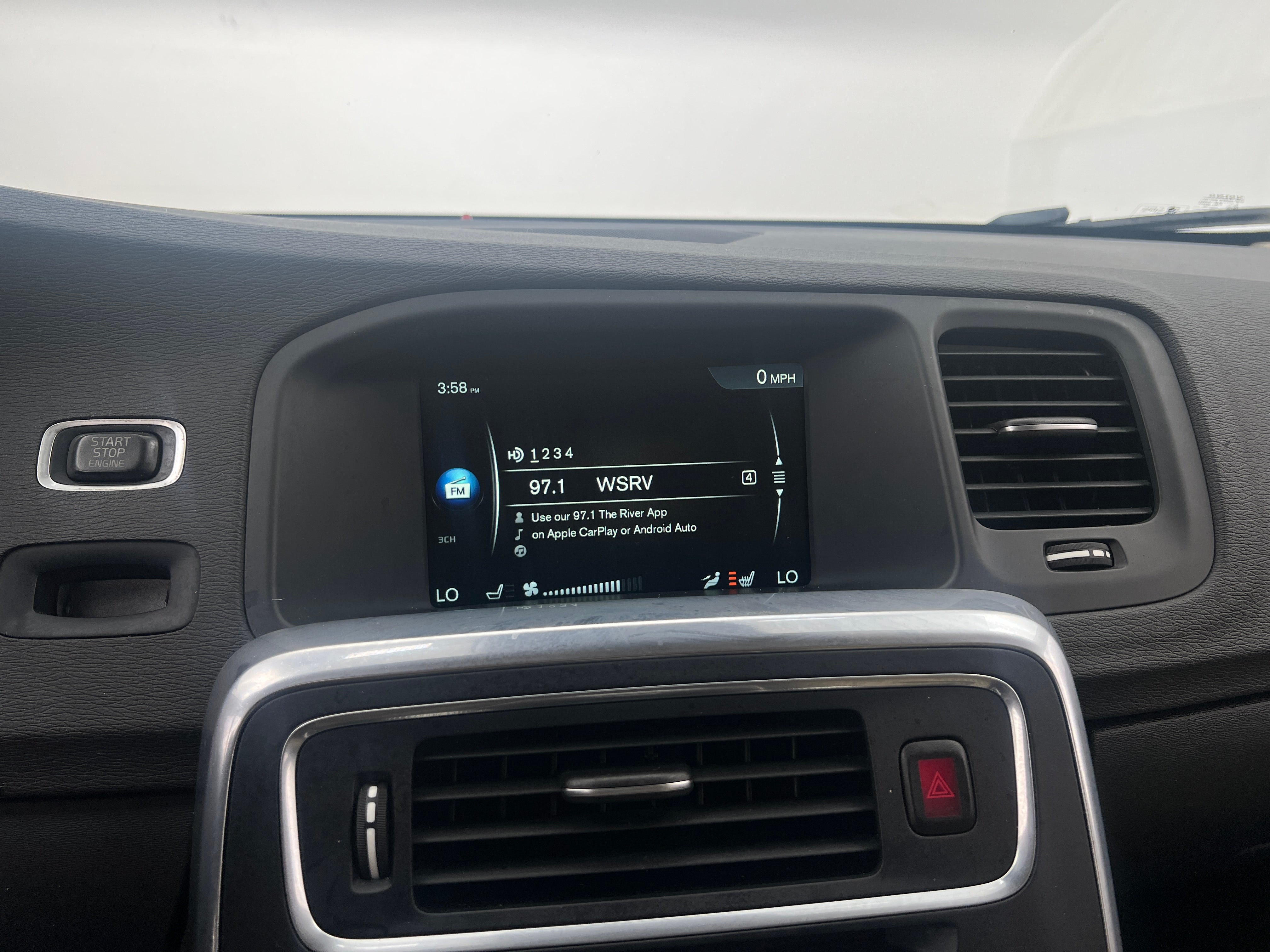 2015 Volvo V60 T5 3