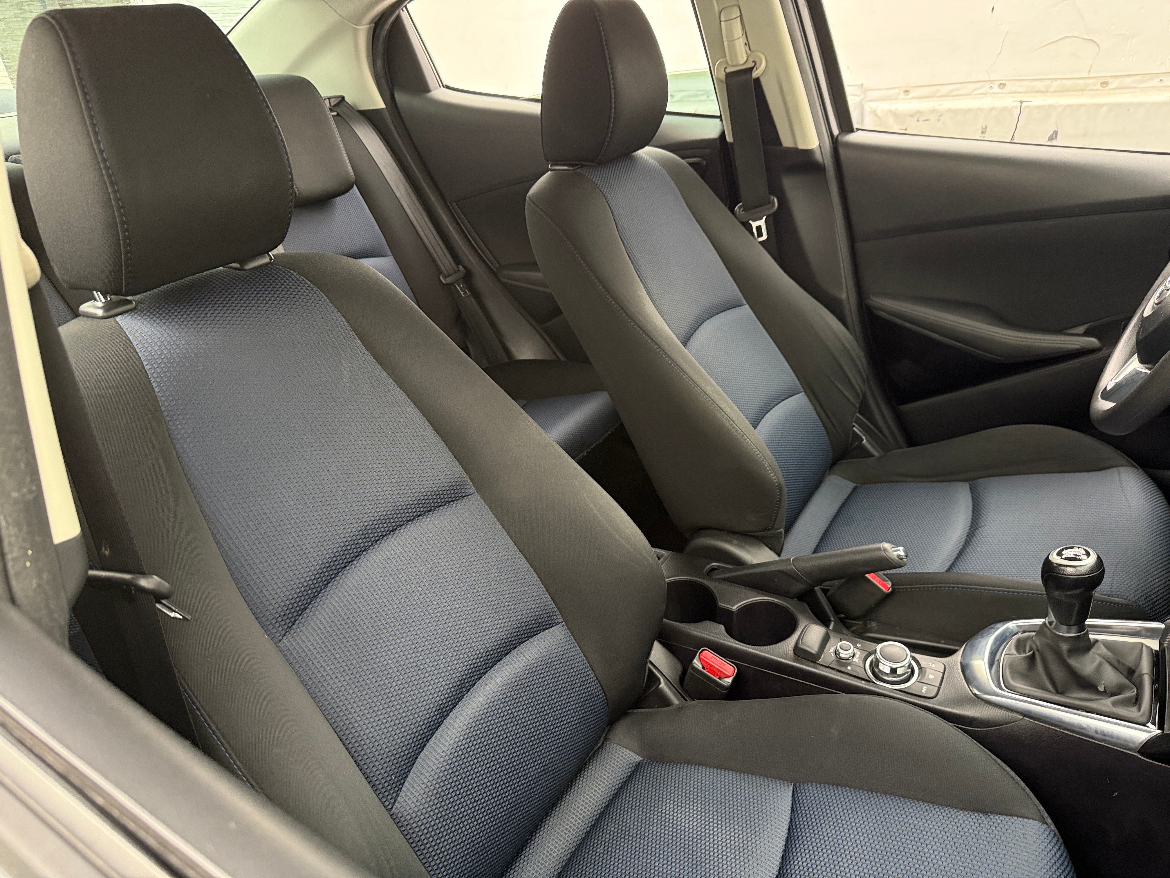 2017 Toyota Yaris iA Base 2
