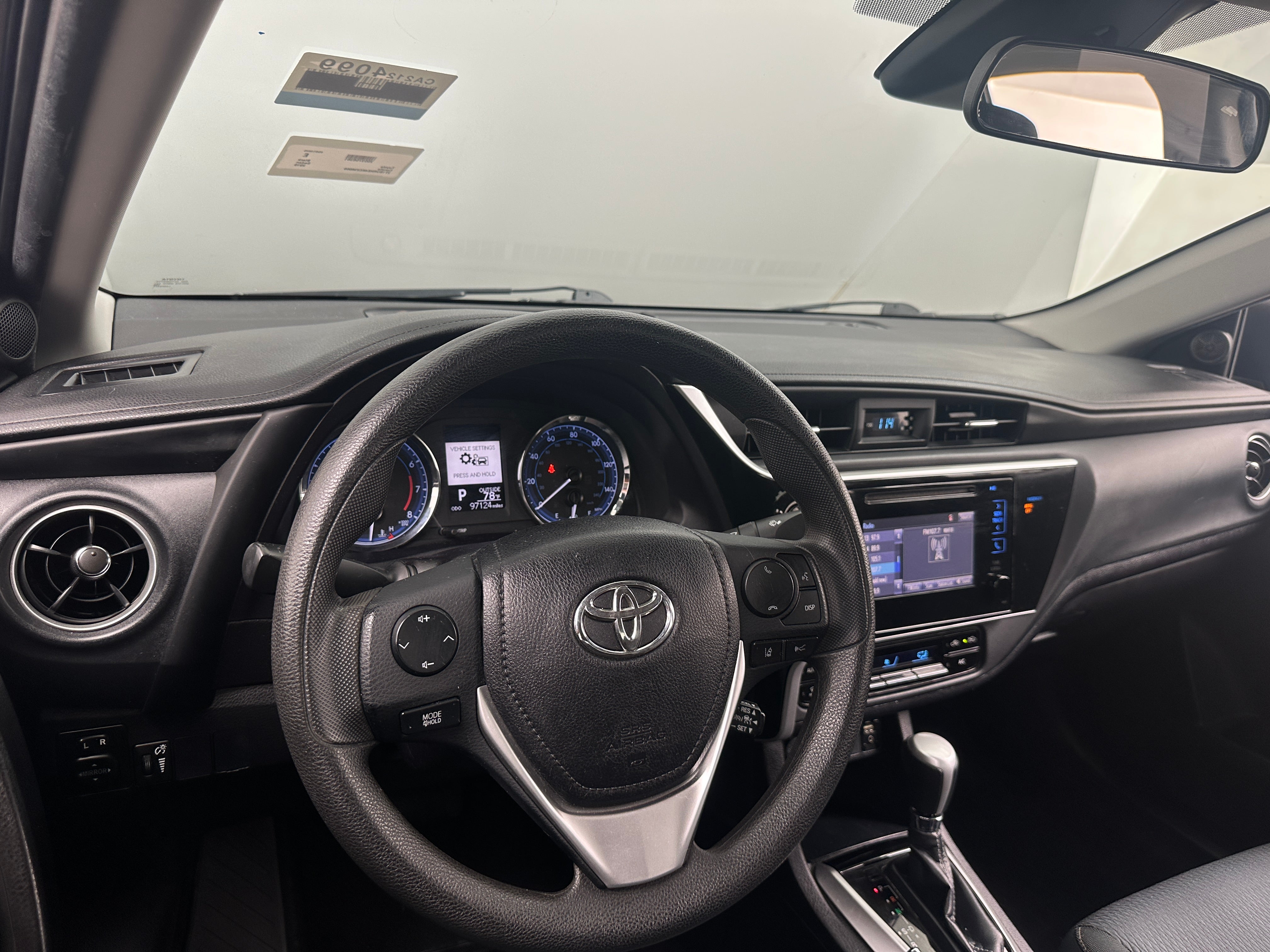 2019 Toyota Corolla LE 3