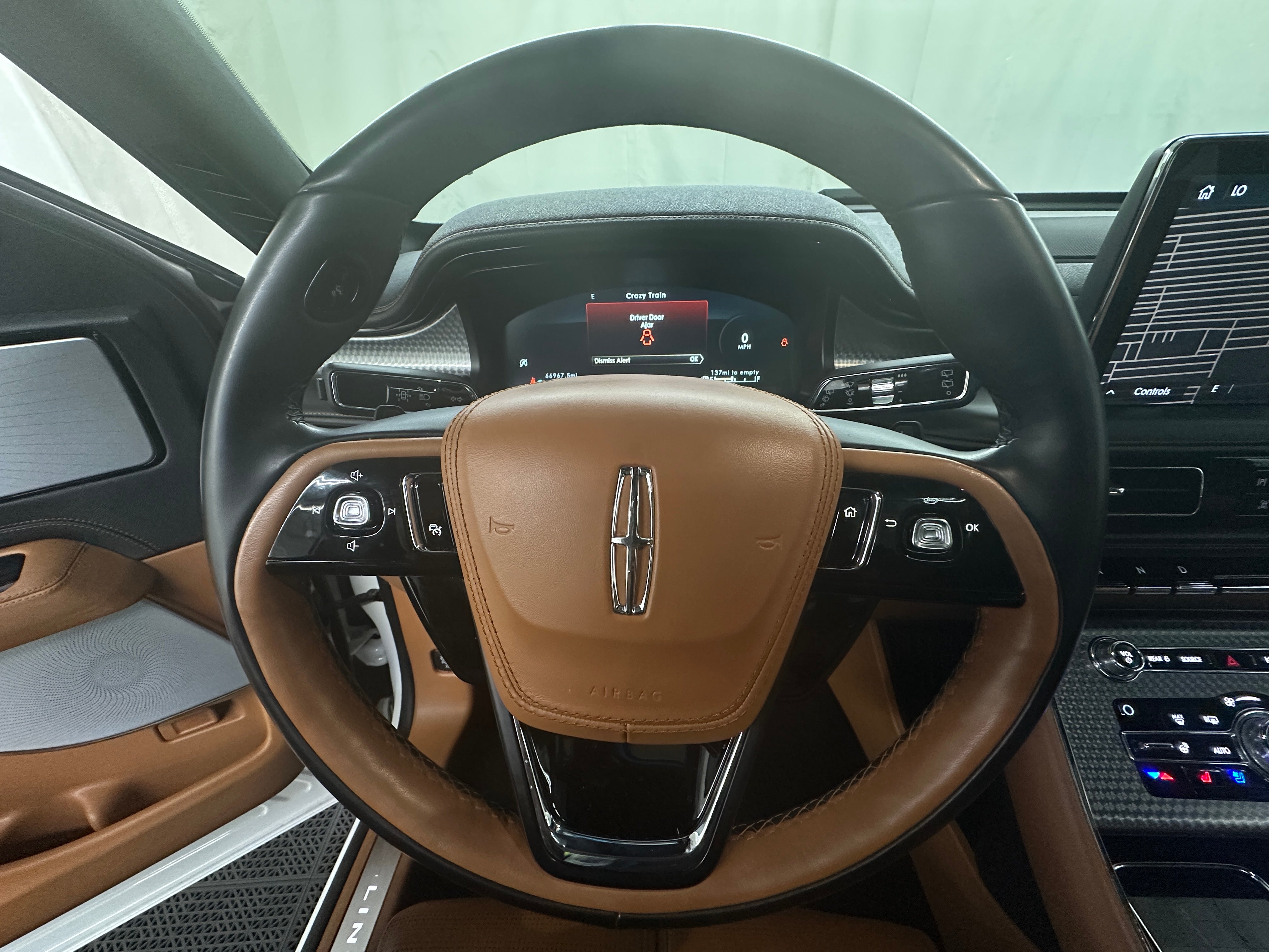 2020 Lincoln Aviator Black Label 4