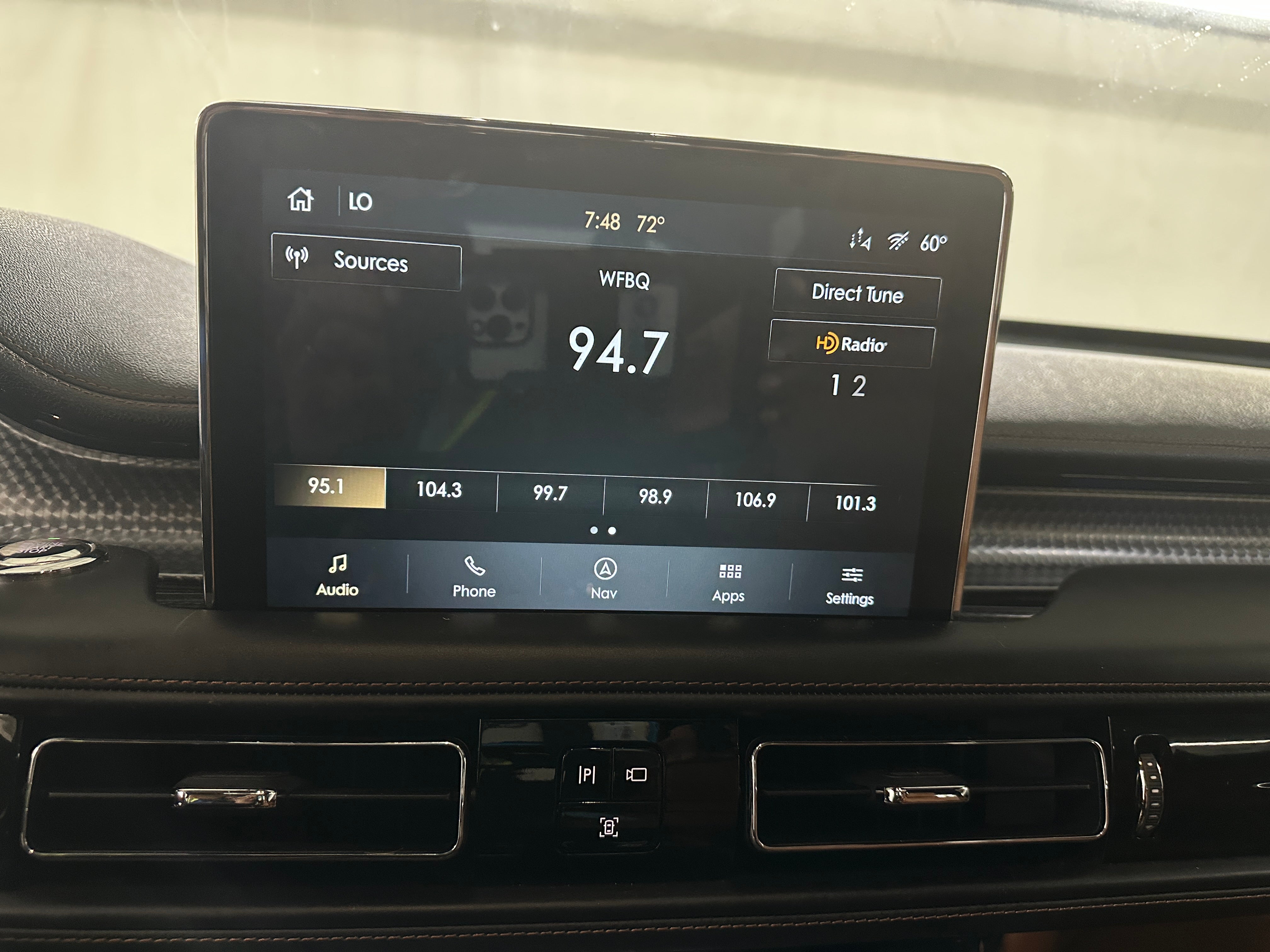 2020 Lincoln Aviator Black Label 3