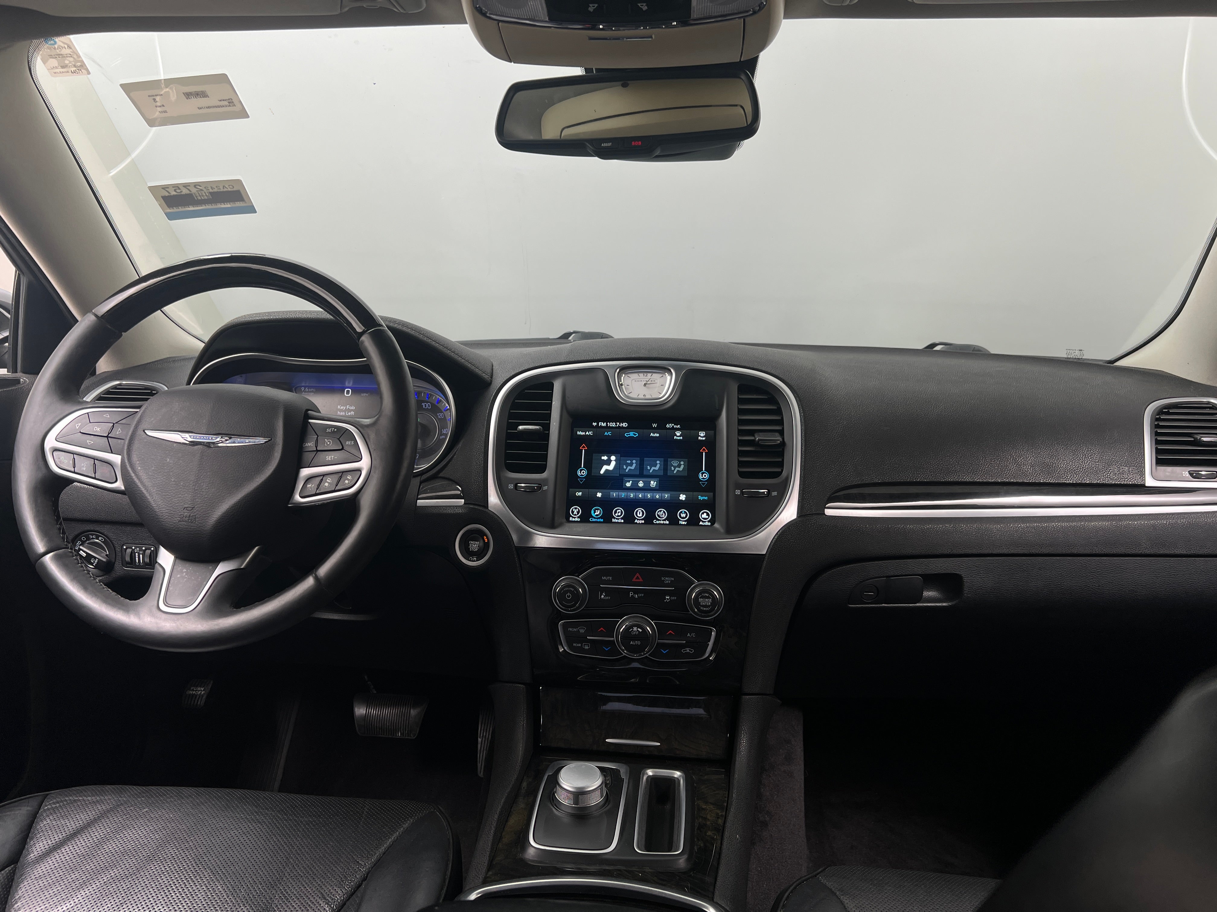 2017 Chrysler 300 C 2