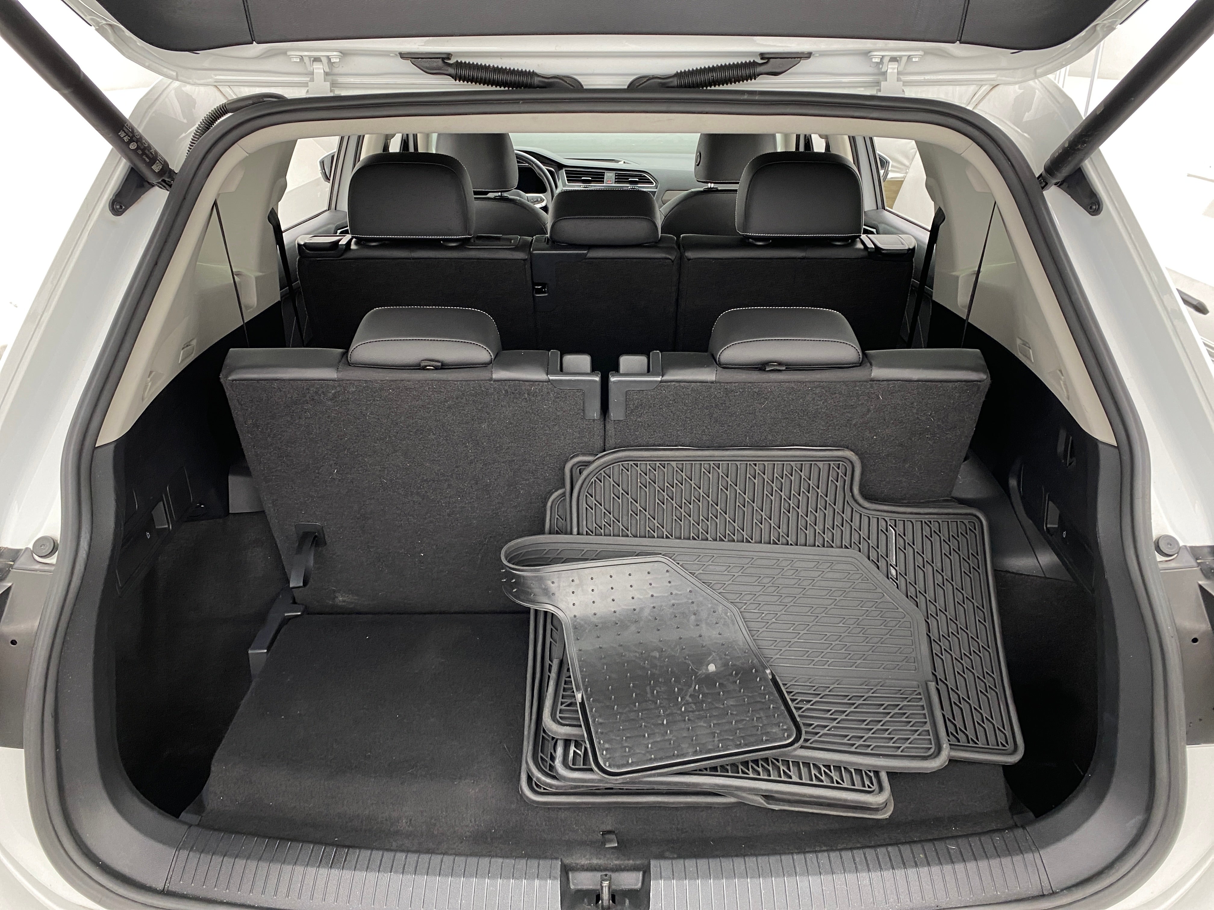 2022 Volkswagen Tiguan SE 6