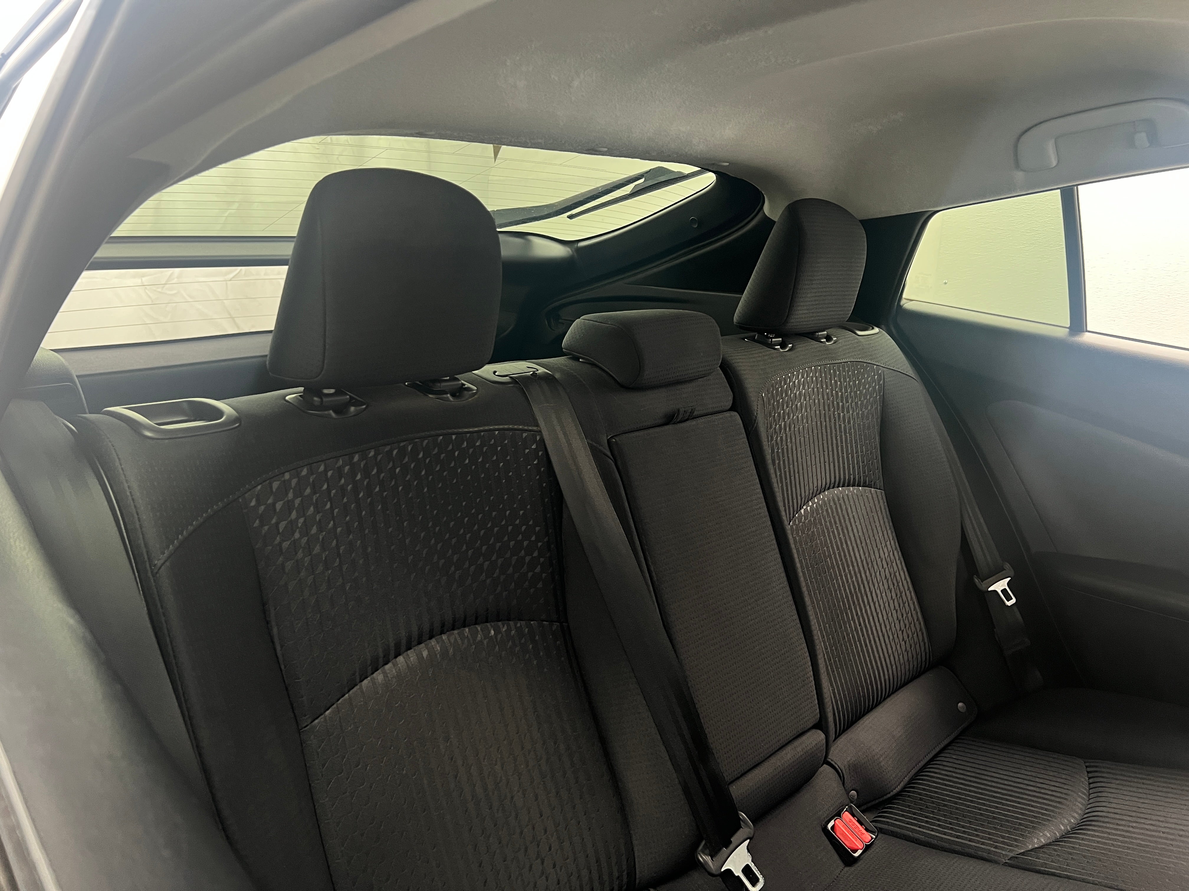 2018 Toyota Prius Three 6