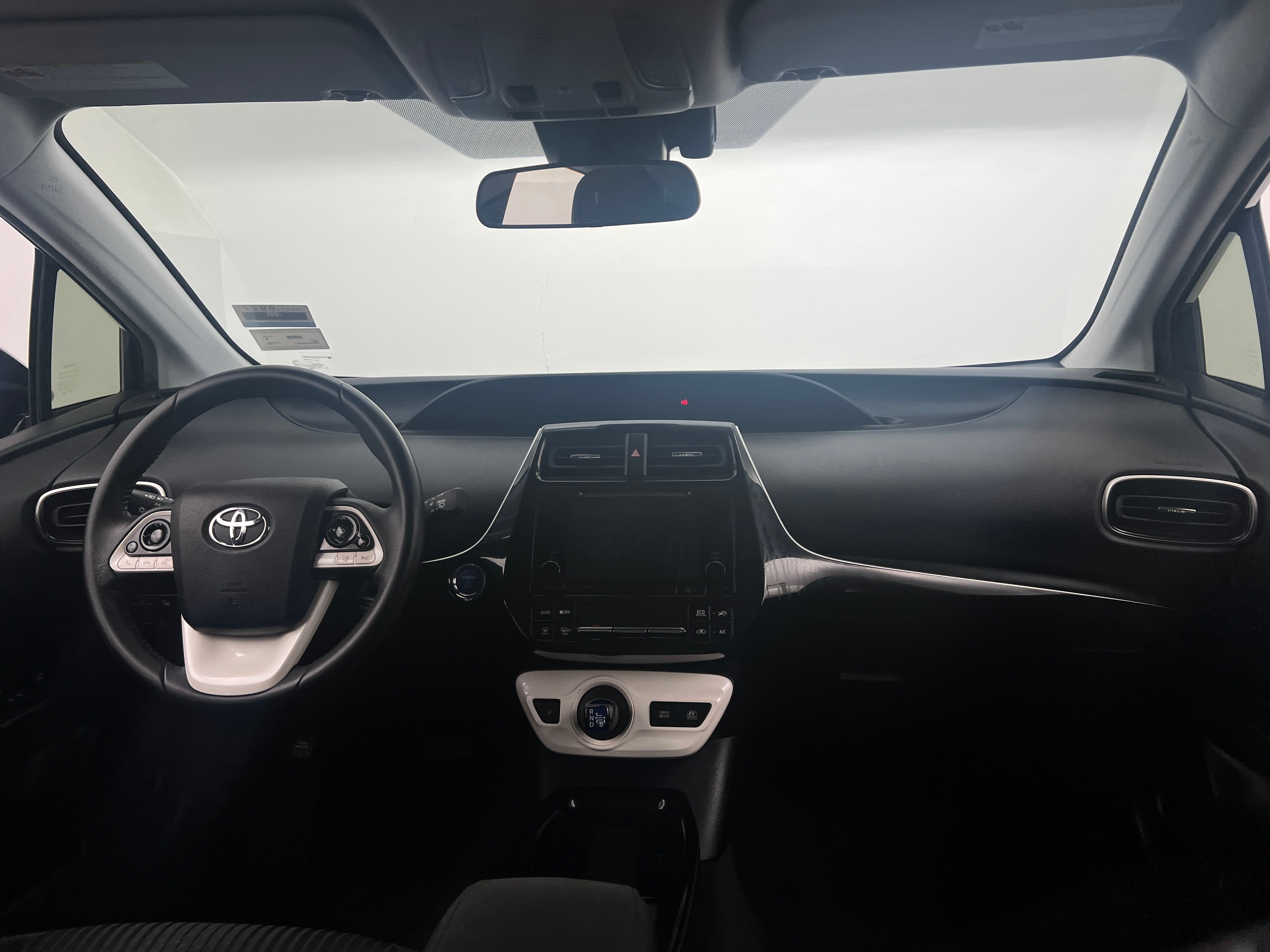 2018 Toyota Prius Three 3
