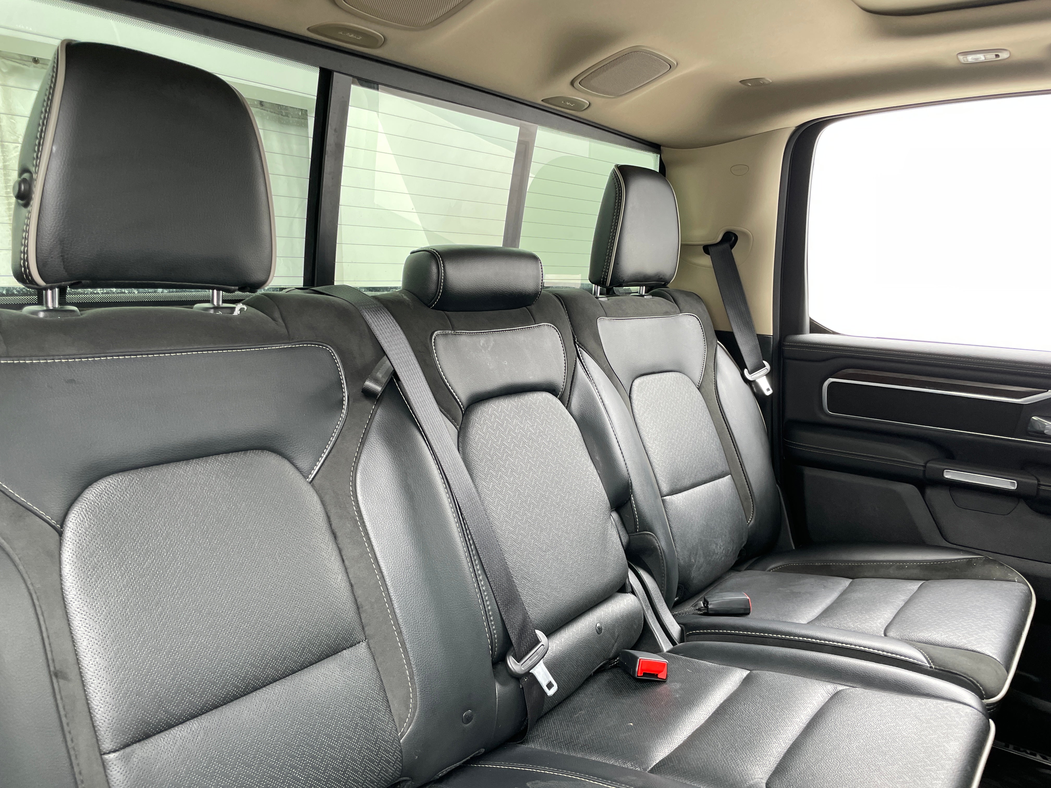 2021 RAM 1500 Laramie 5