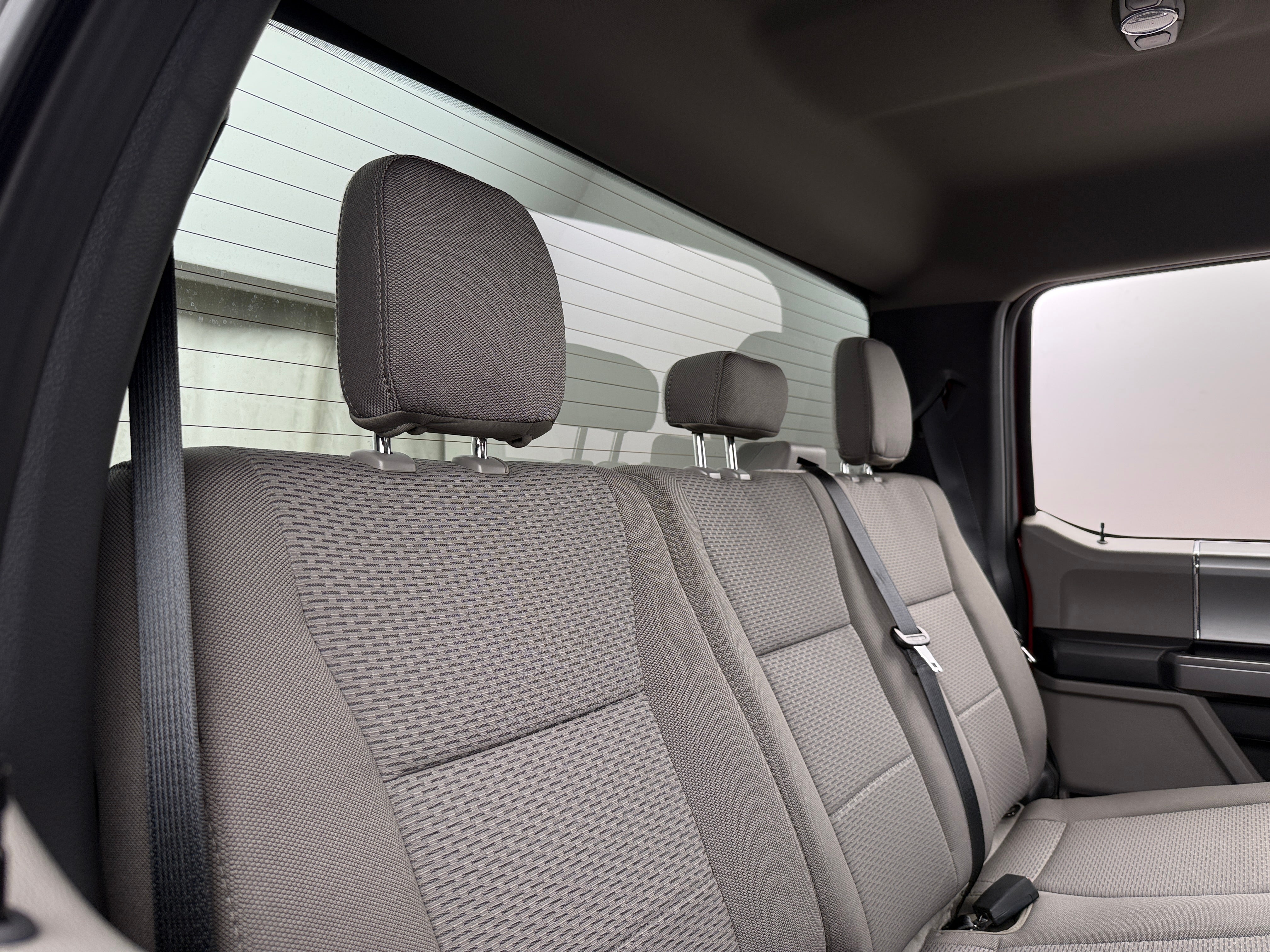 2022 Ford Econoline E-250 6