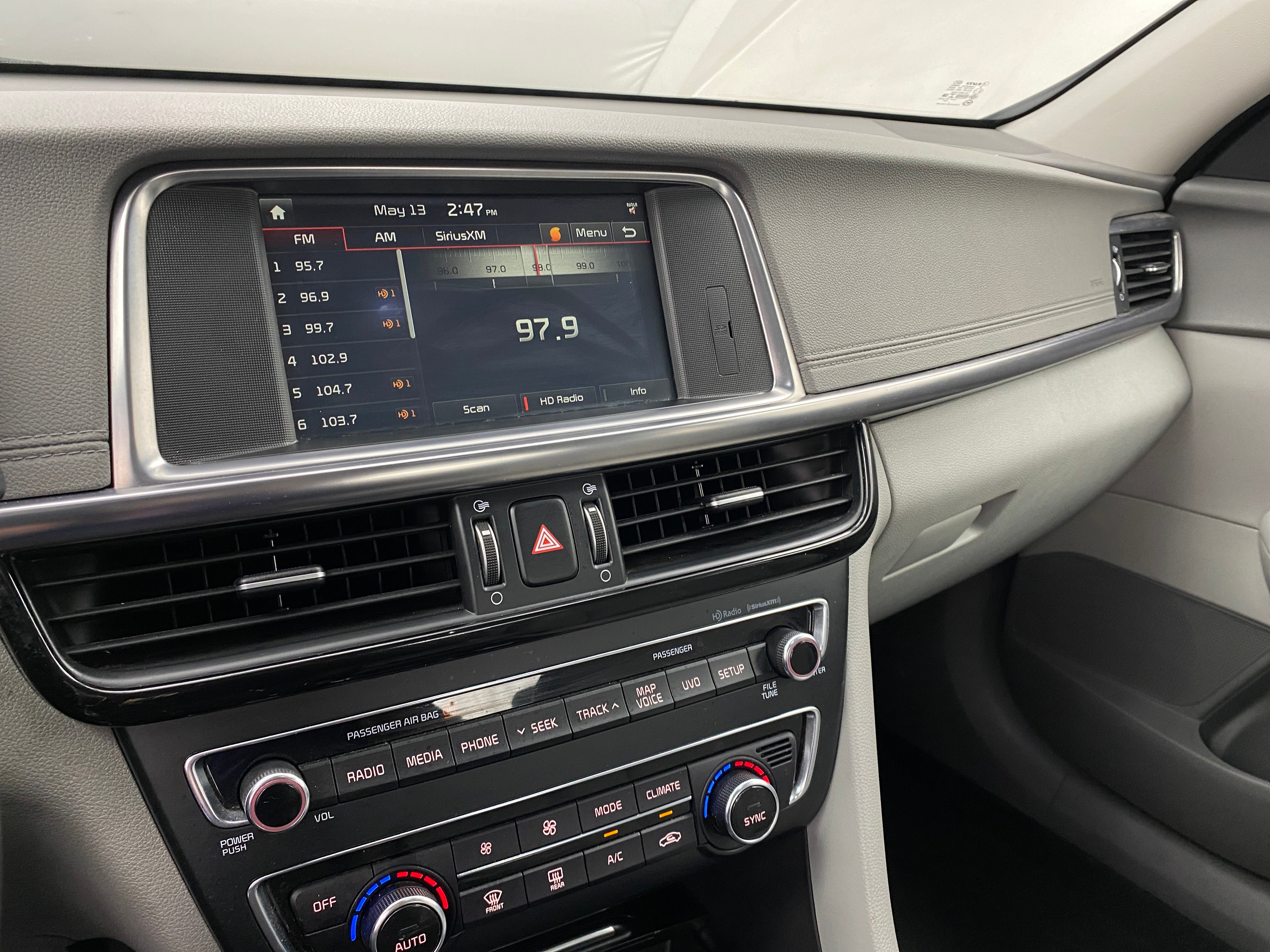 2016 Kia Optima EX 3