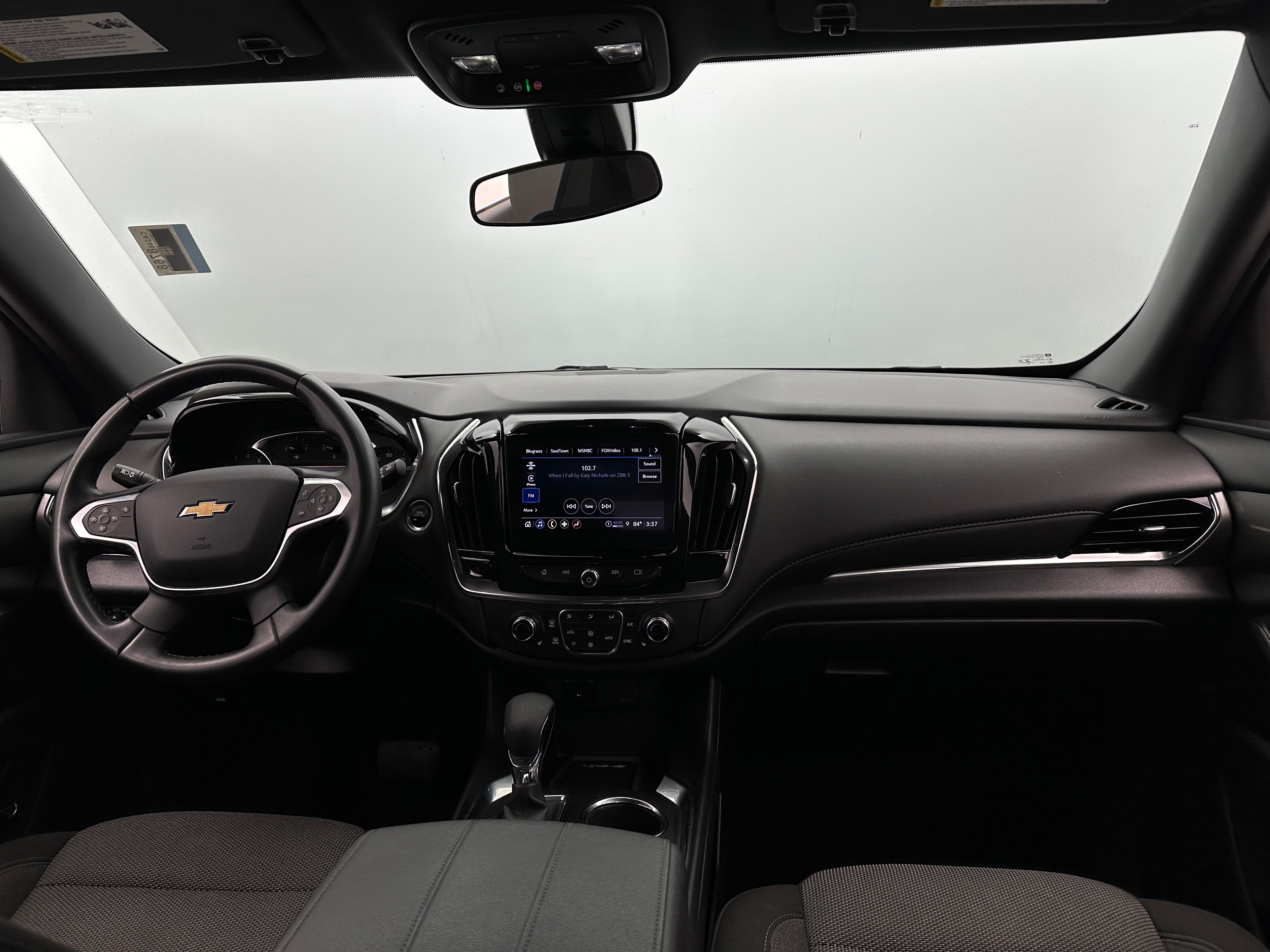 2023 Chevrolet Traverse LT 3