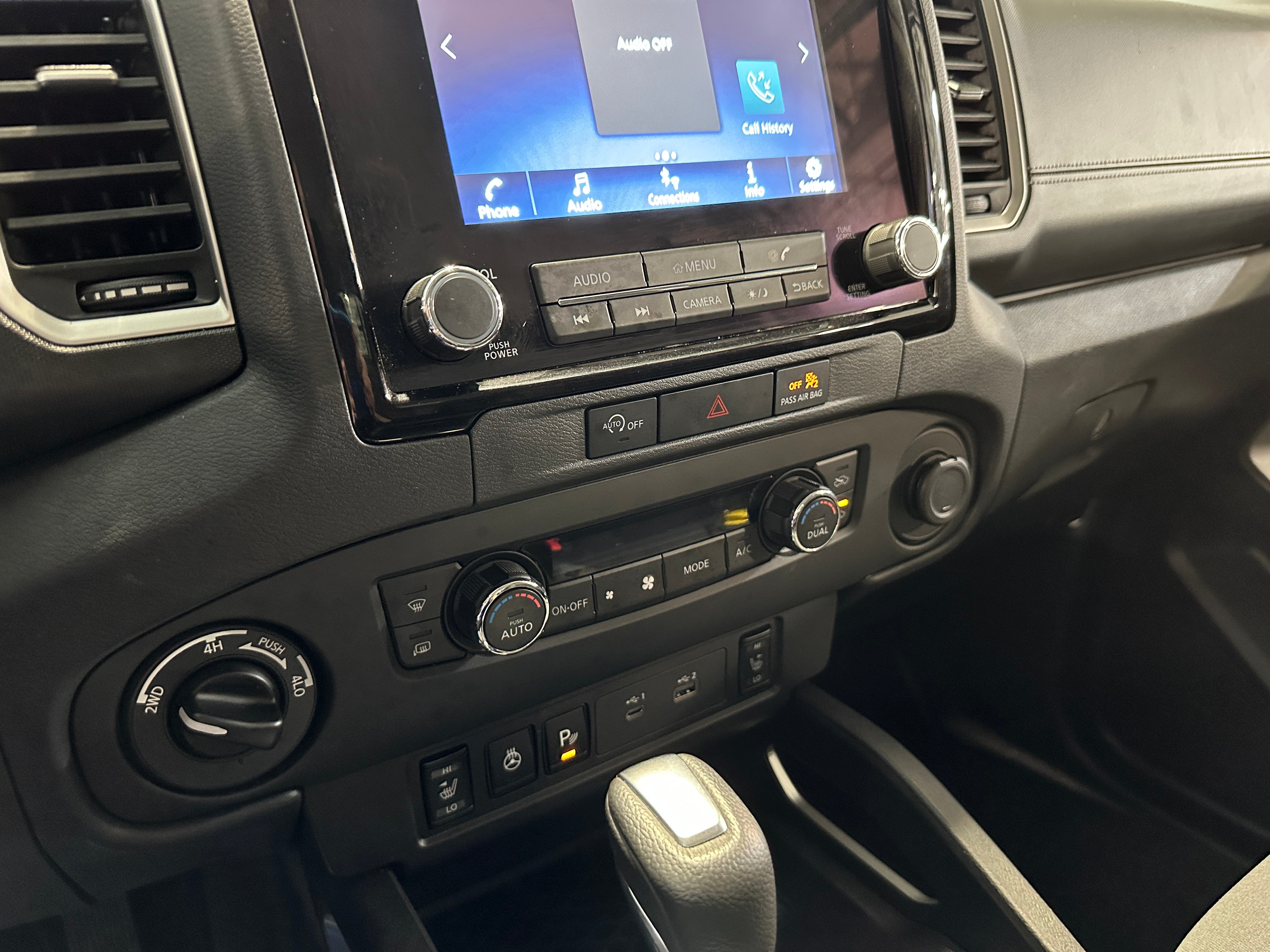 2024 Nissan Frontier SV 4