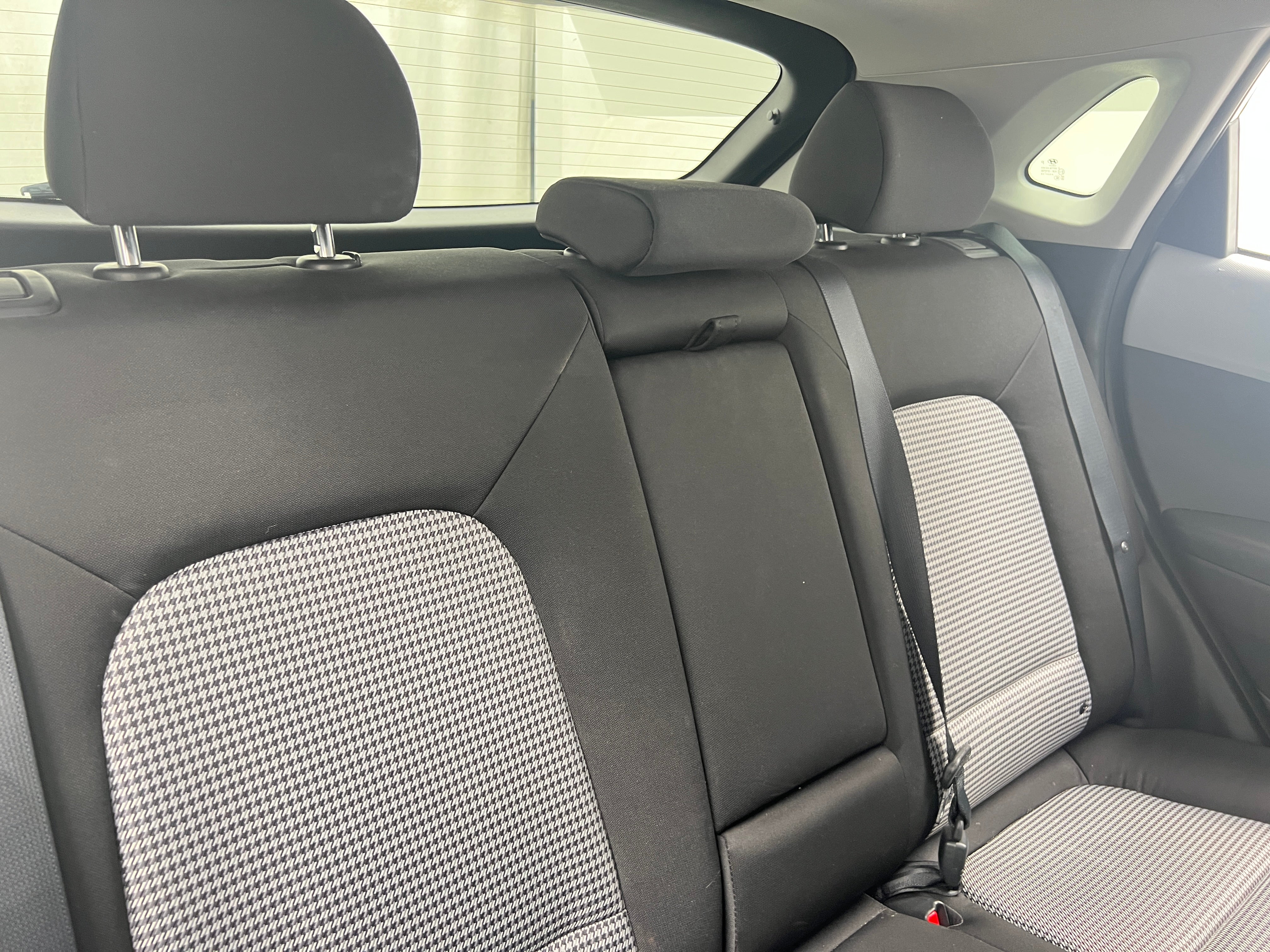 2020 Hyundai Kona SEL Plus 6