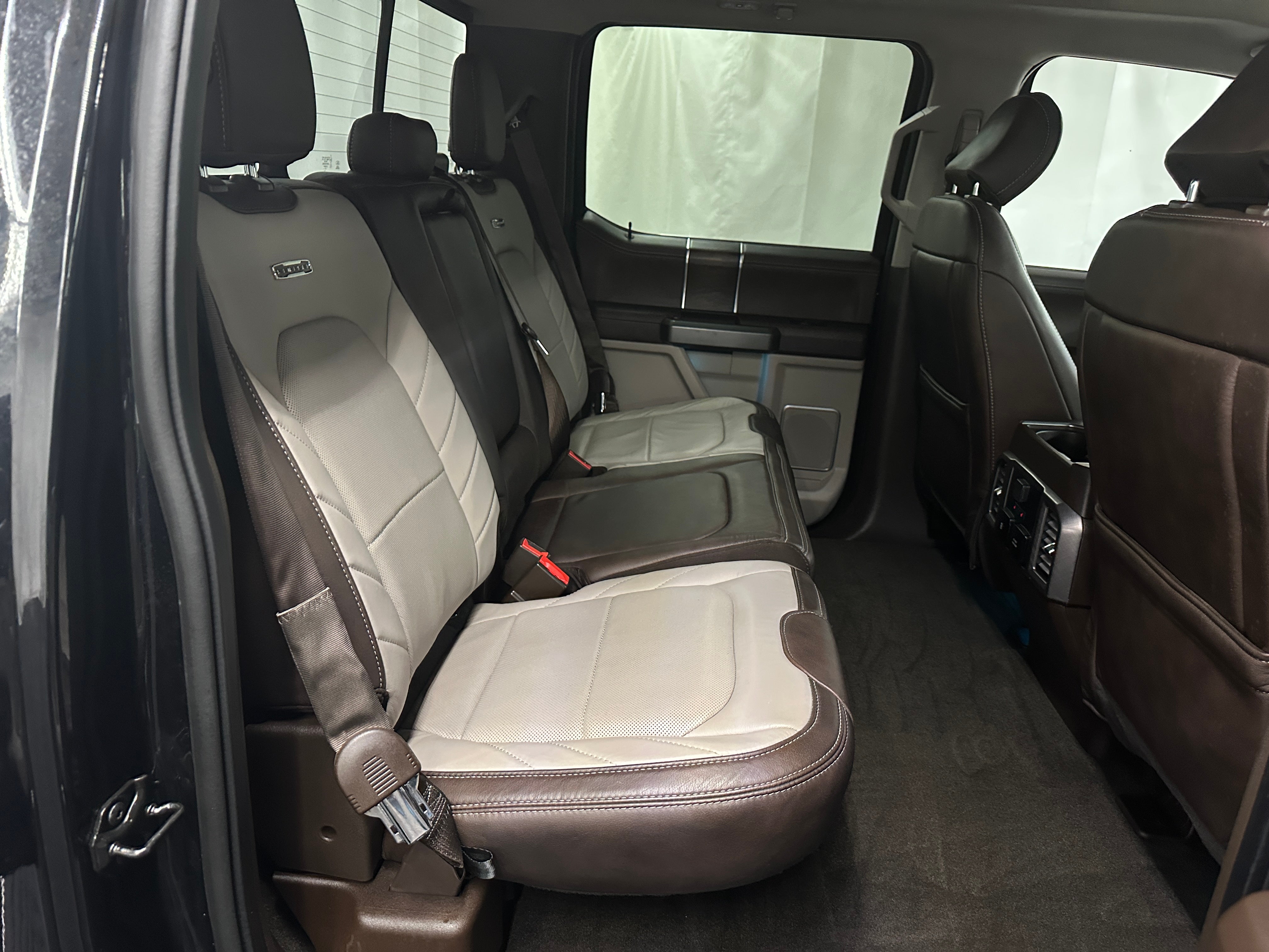 2019 Ford Econoline E-150 5