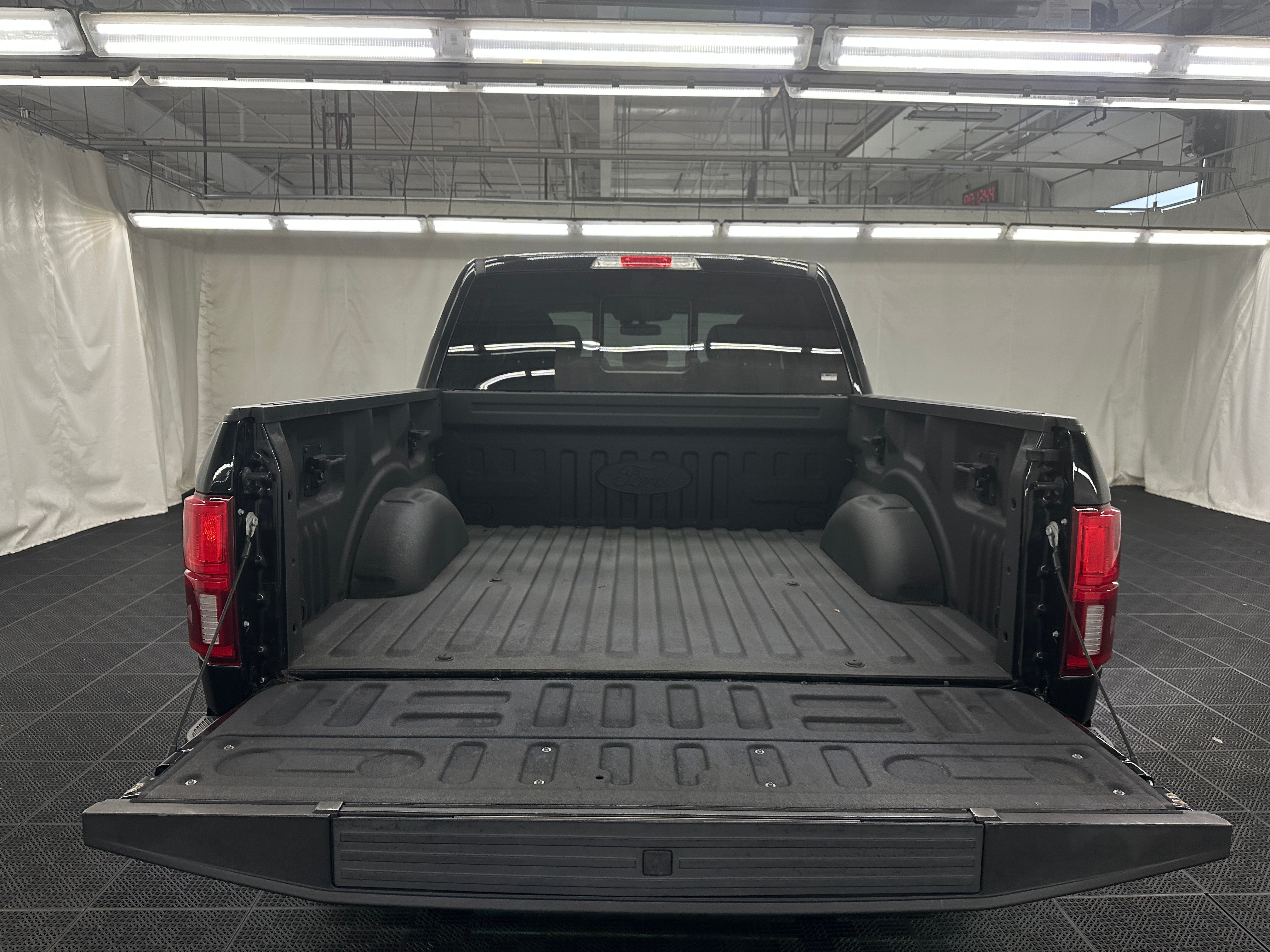 2019 Ford Econoline E-150 6