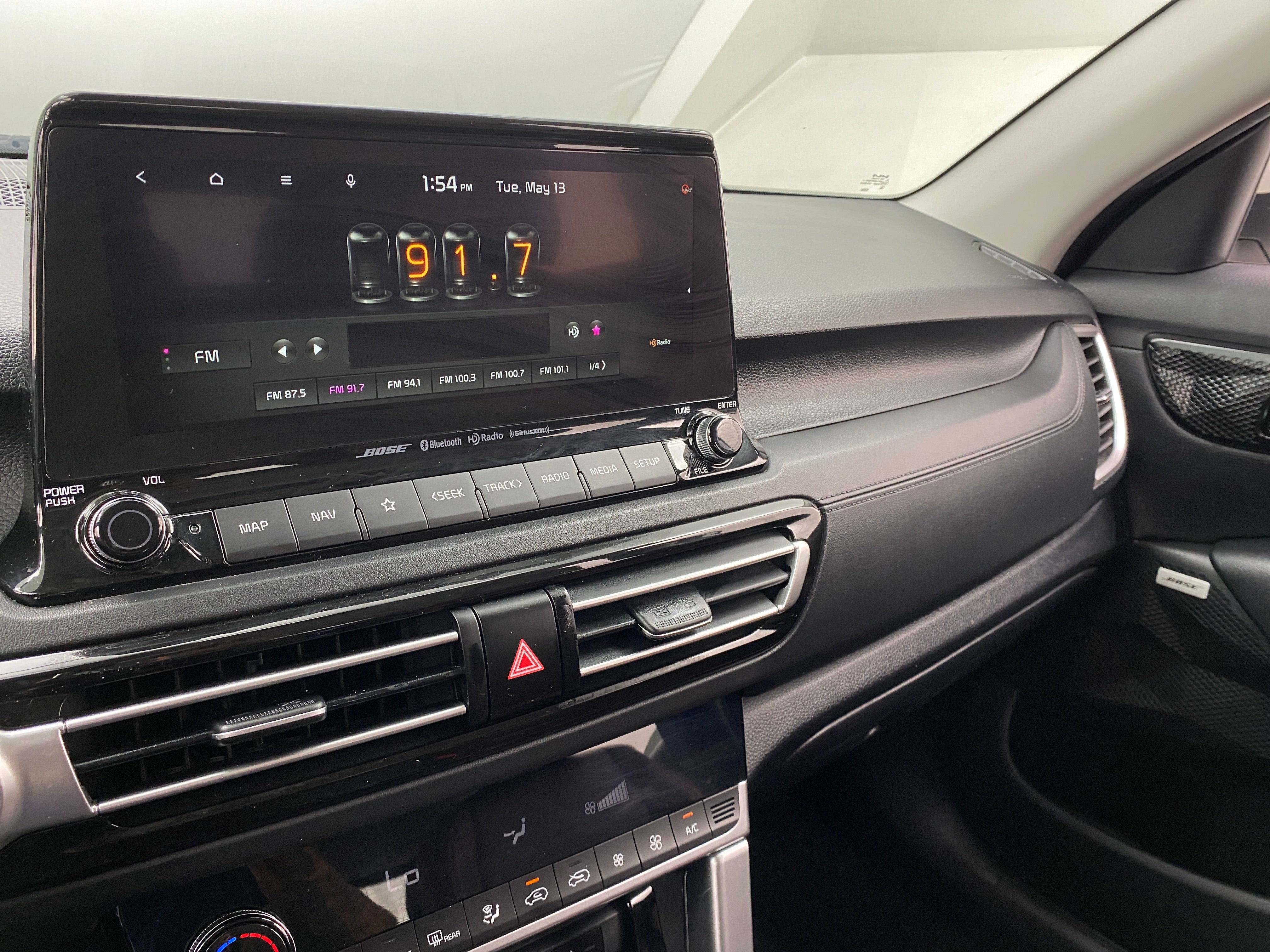 2022 Kia Seltos SX 3