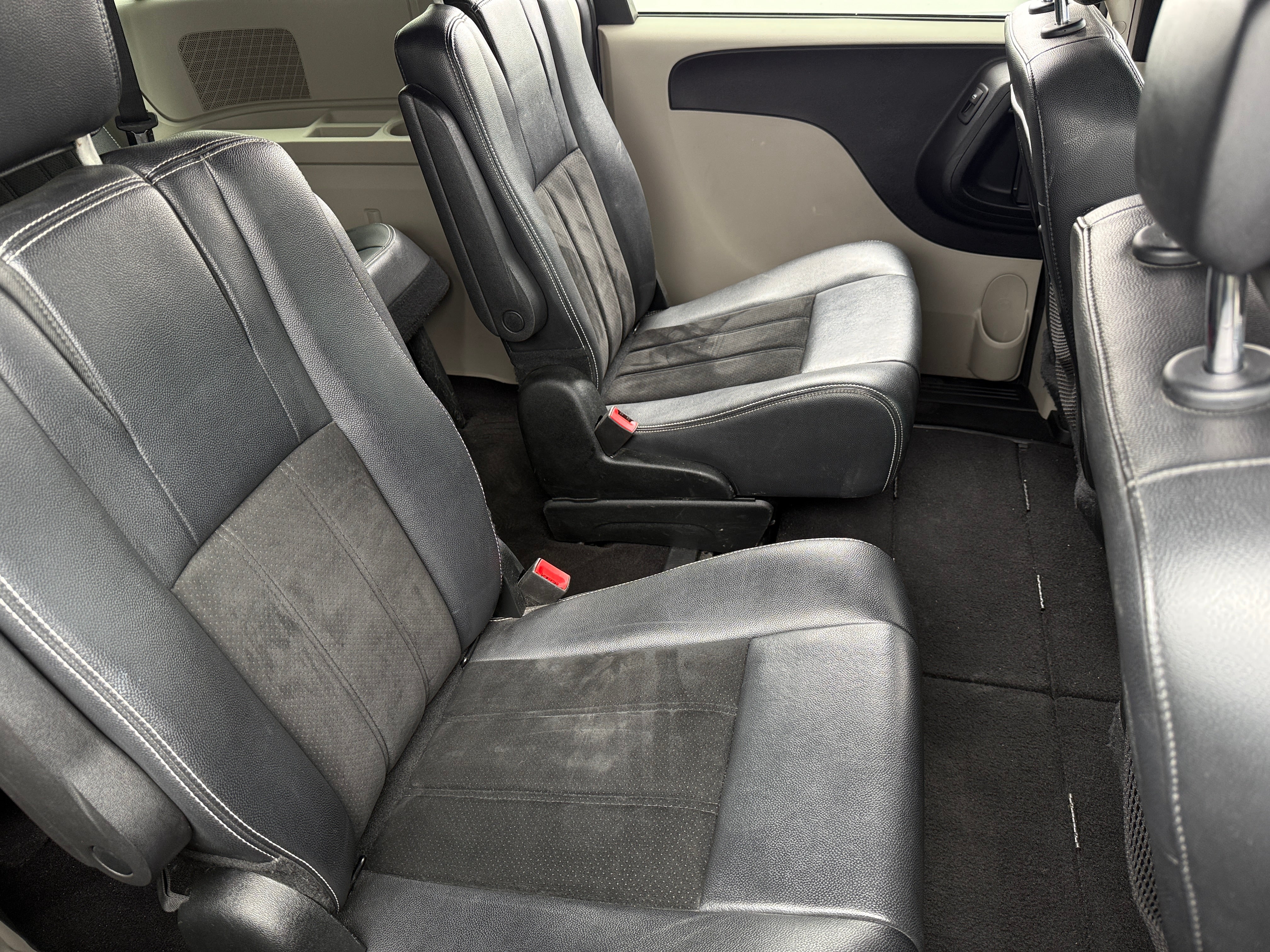 2017 Dodge Grand Caravan SXT 5