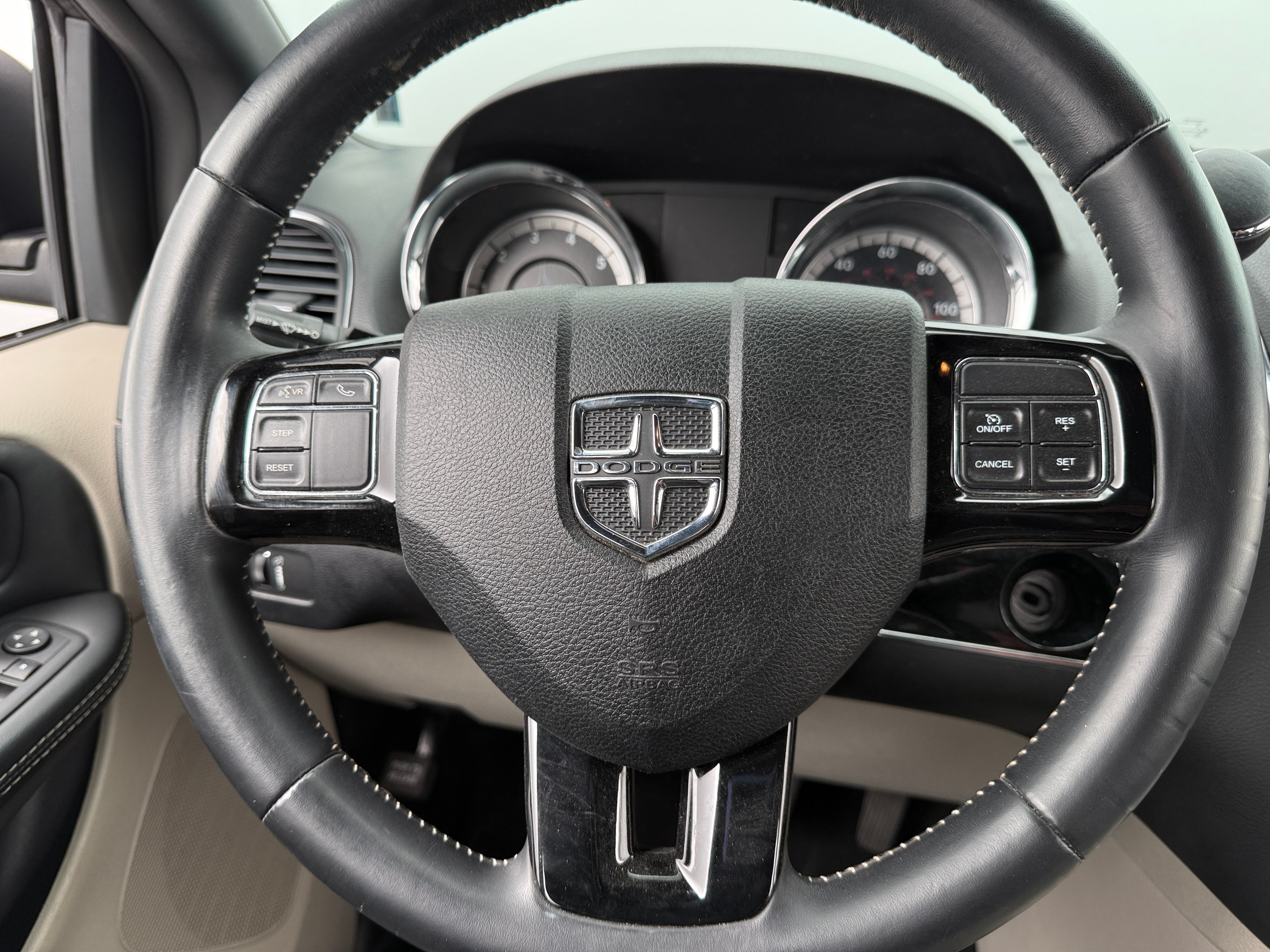 2017 Dodge Grand Caravan SXT 4