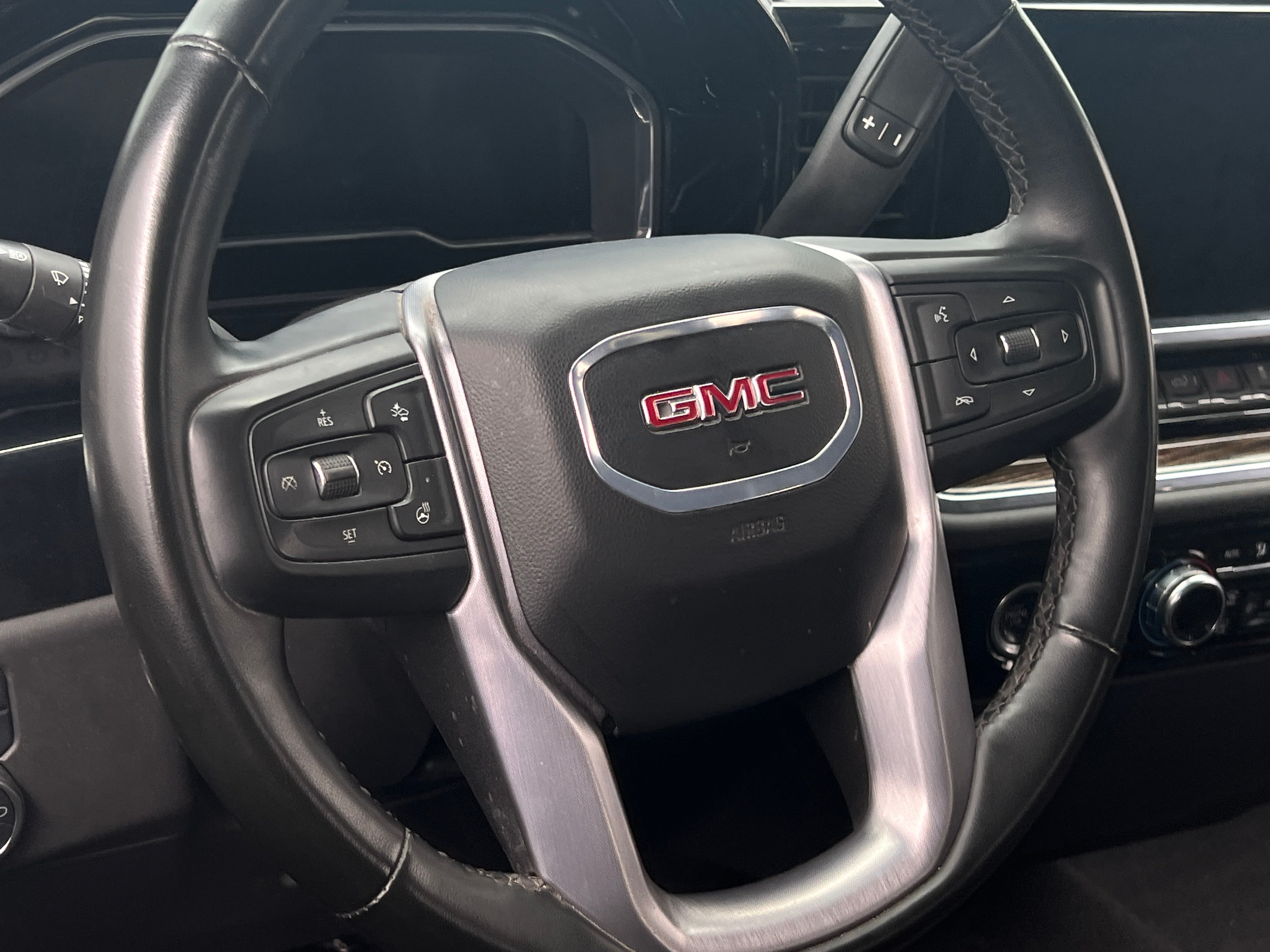 2024 GMC Sierra 1500 Elevation 5