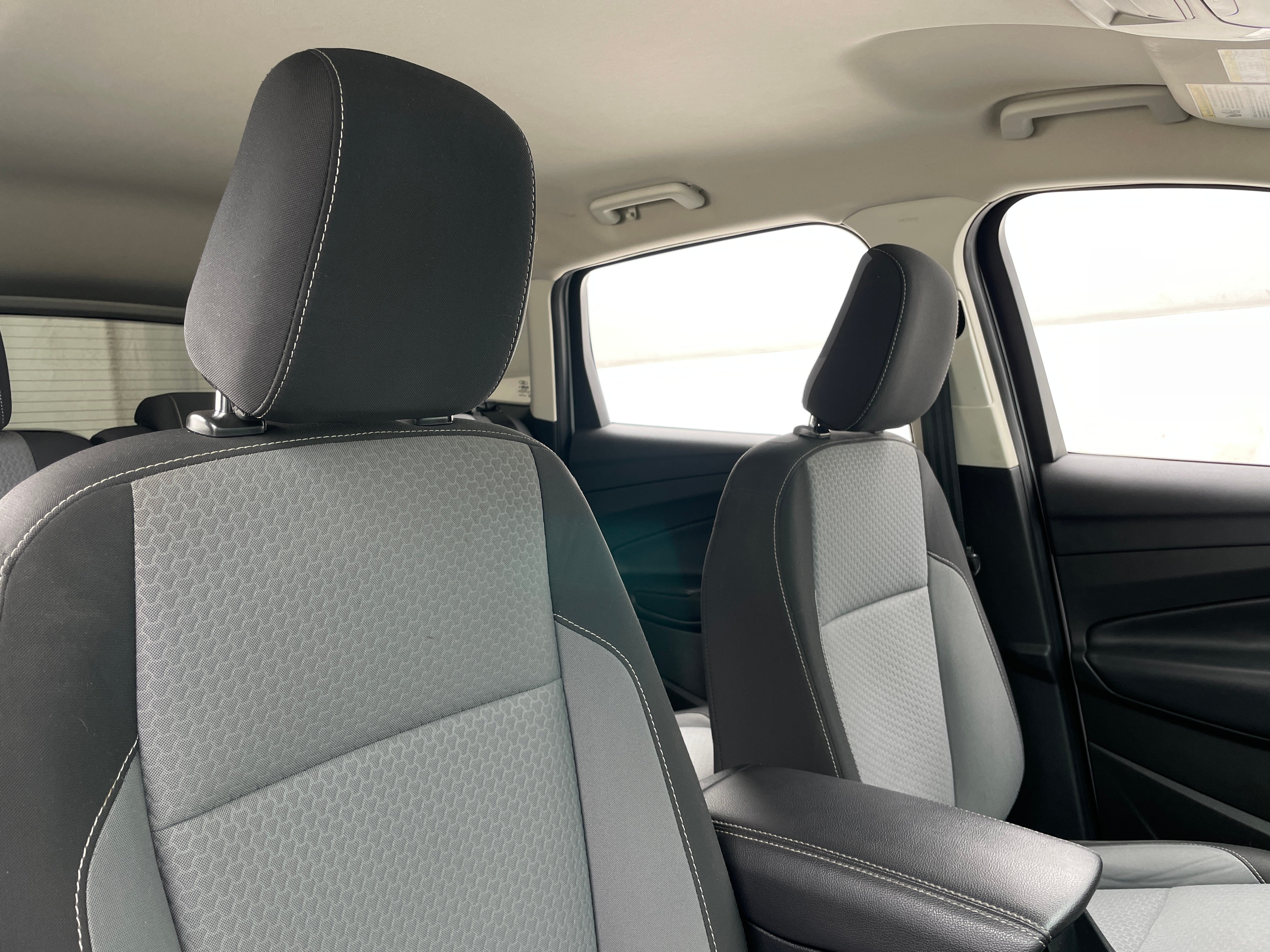 2019 Ford Escape SE 2