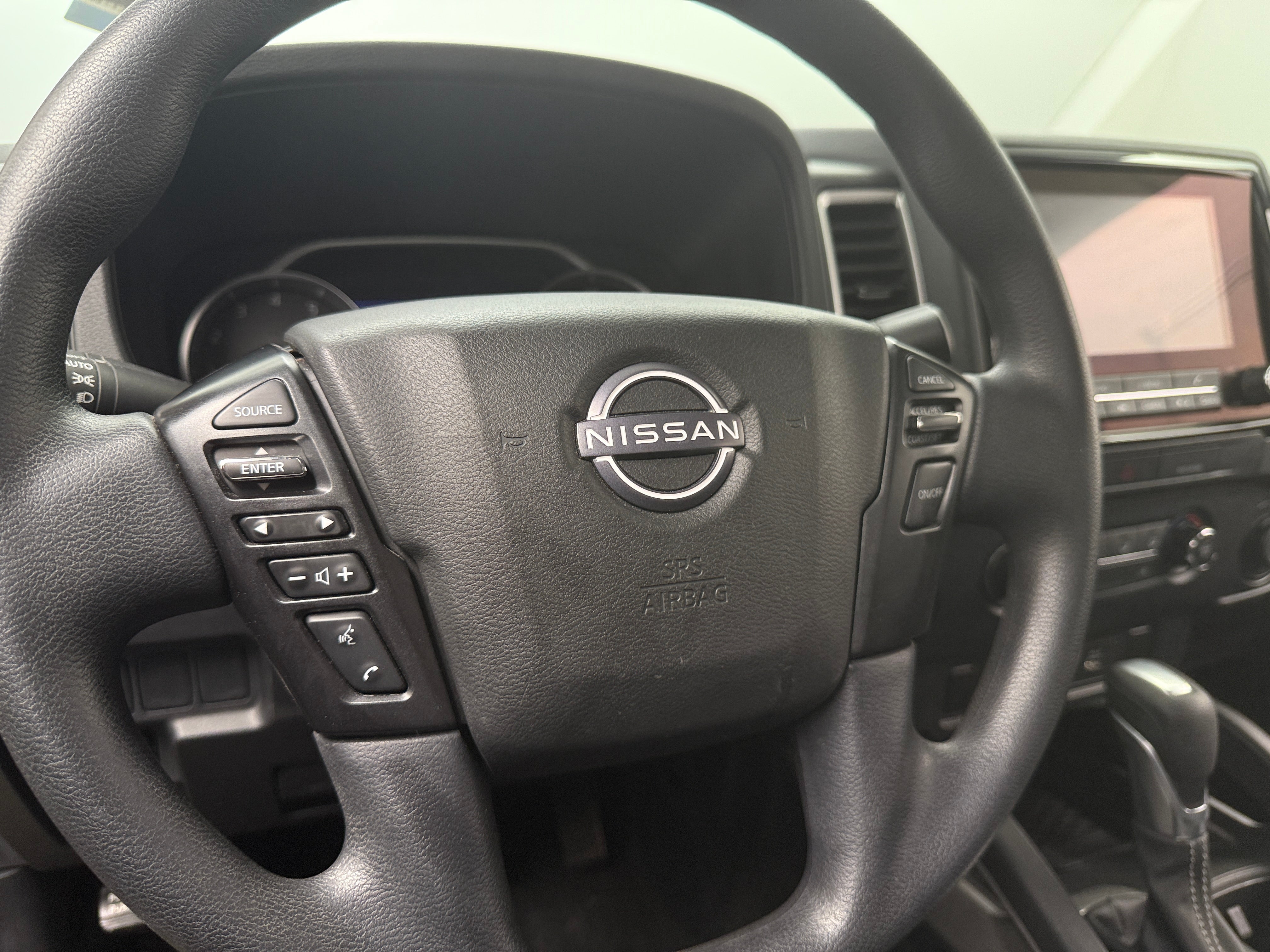 2022 Nissan Frontier SV 5