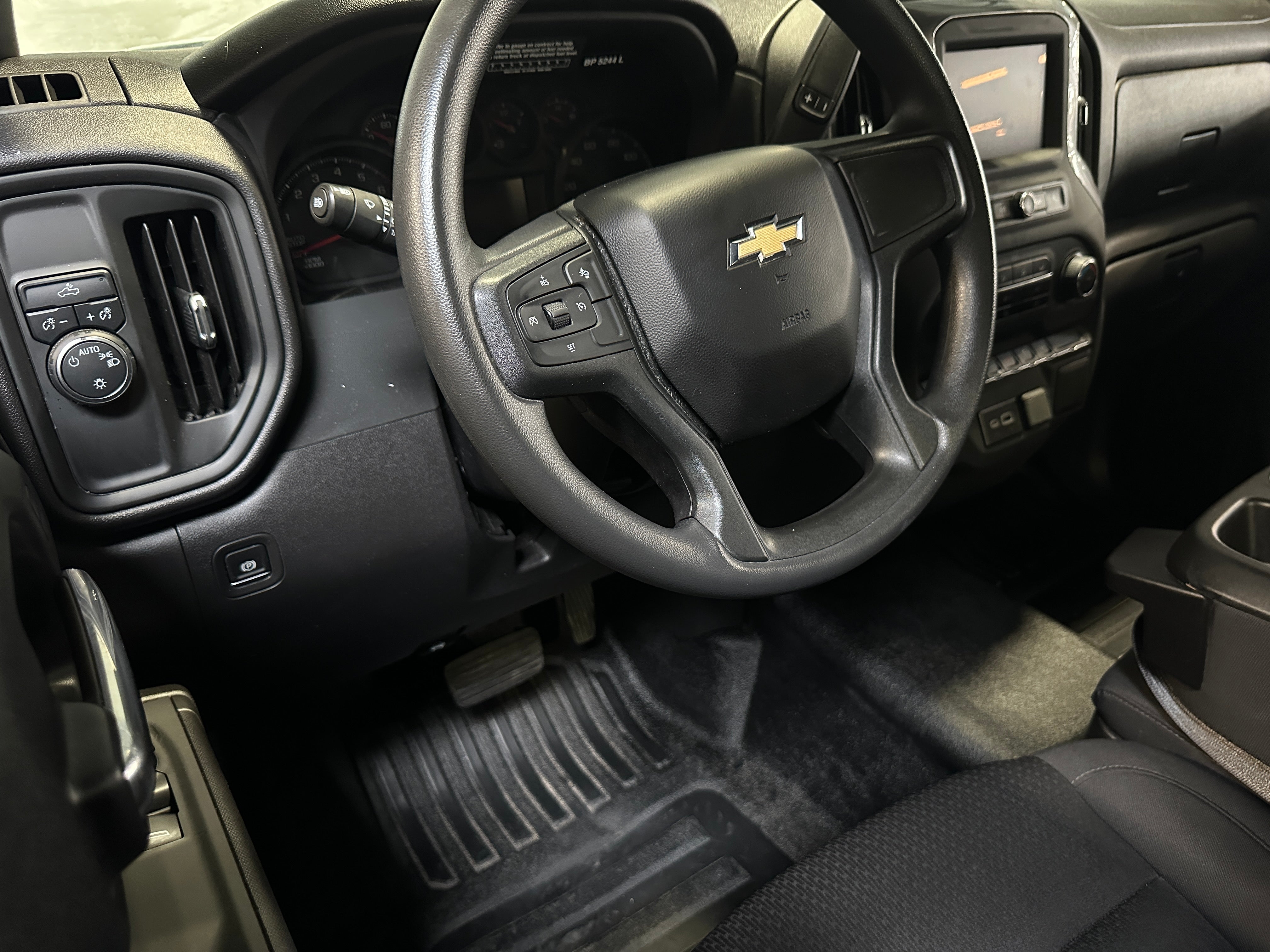 2024 Chevrolet Silverado 1500 Work Truck 2