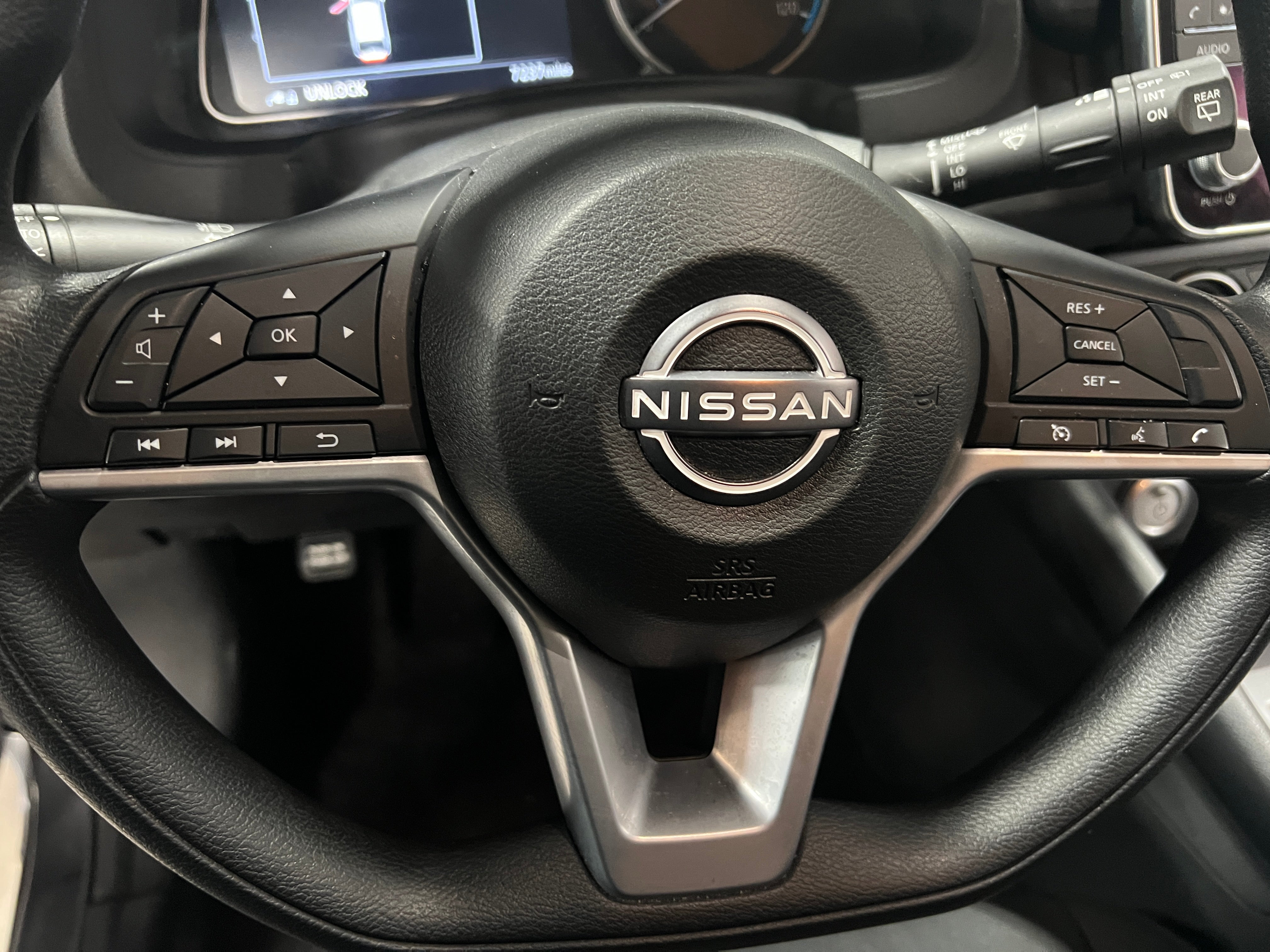 2024 Nissan Leaf S 5