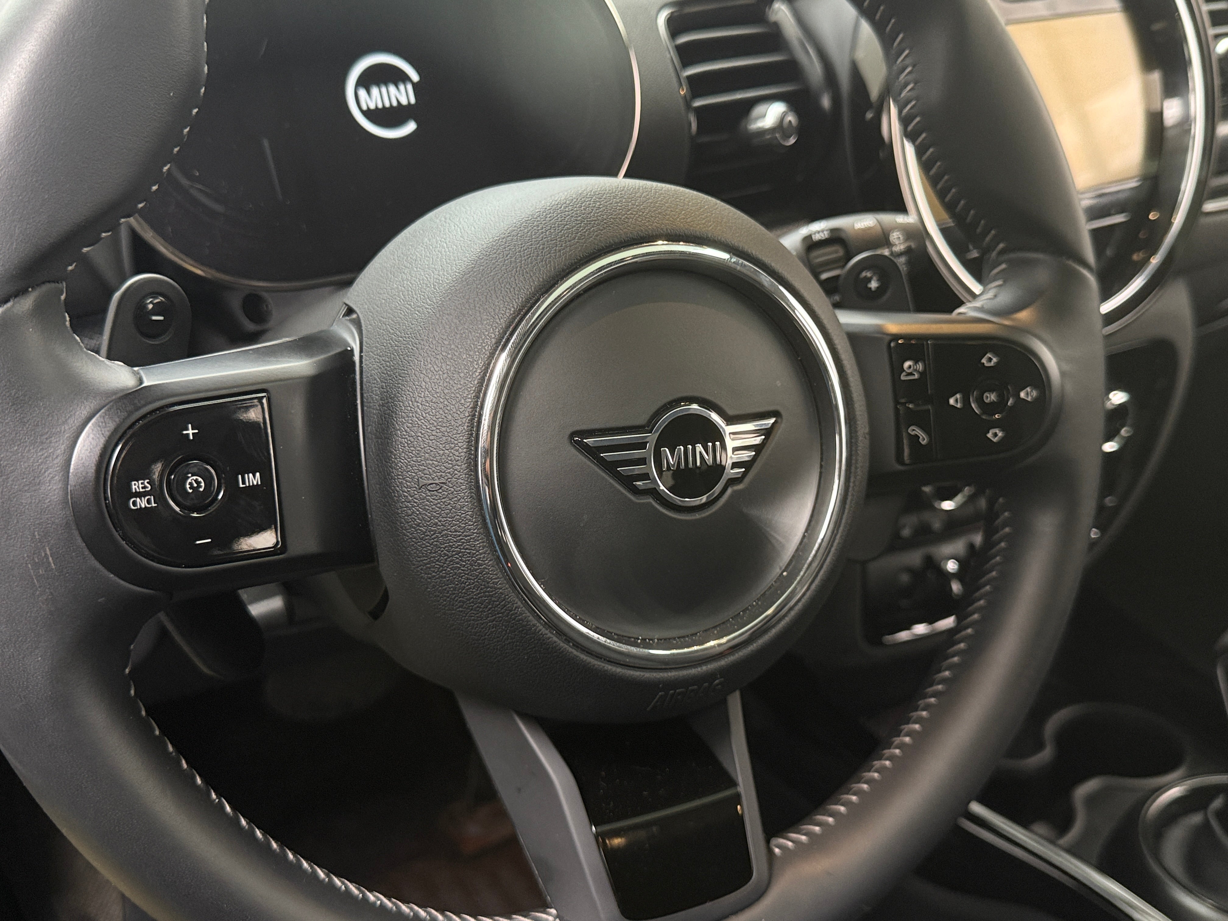 2024 MINI Cooper Clubman S 4