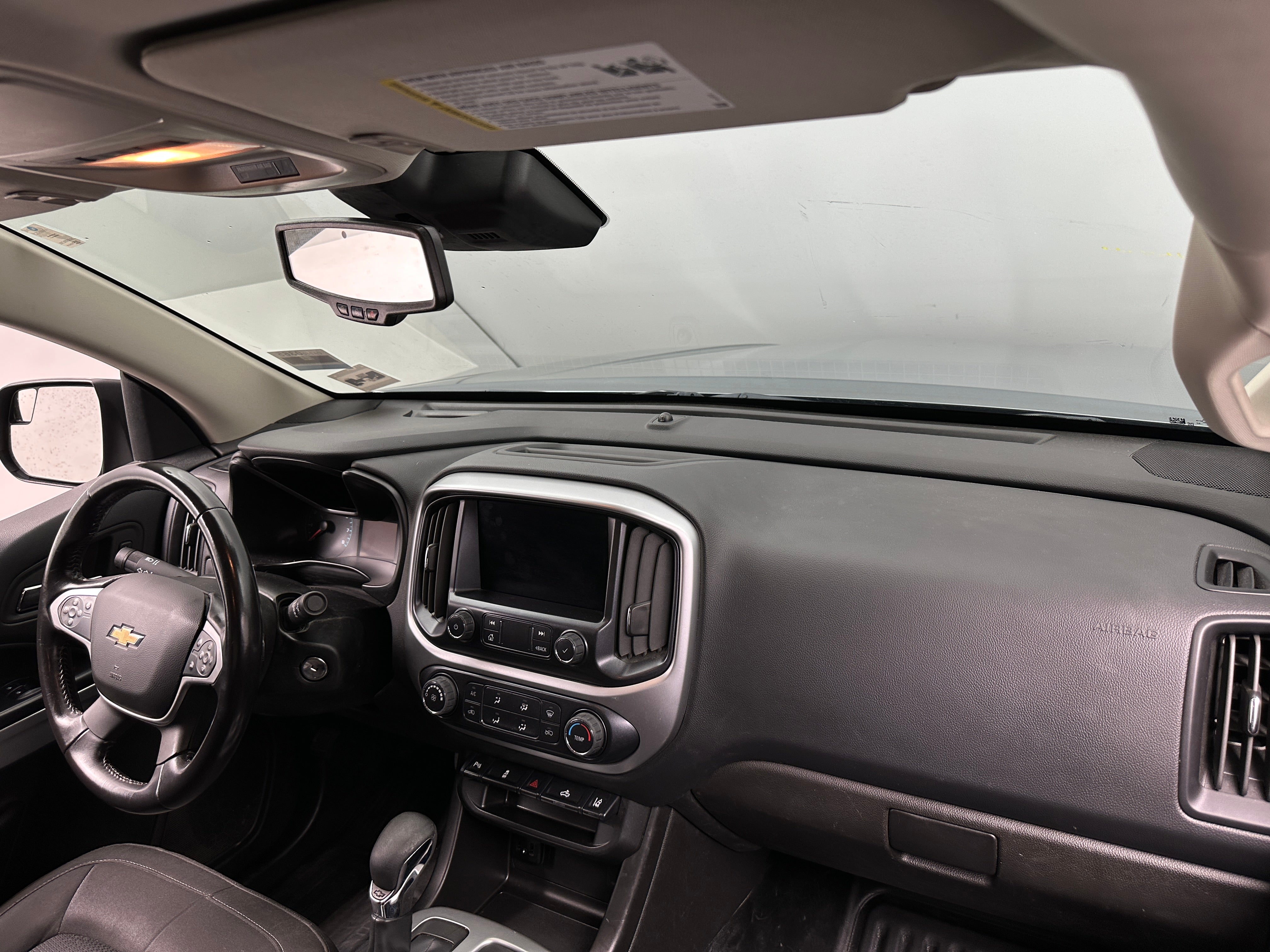 2022 Chevrolet Colorado LT 3