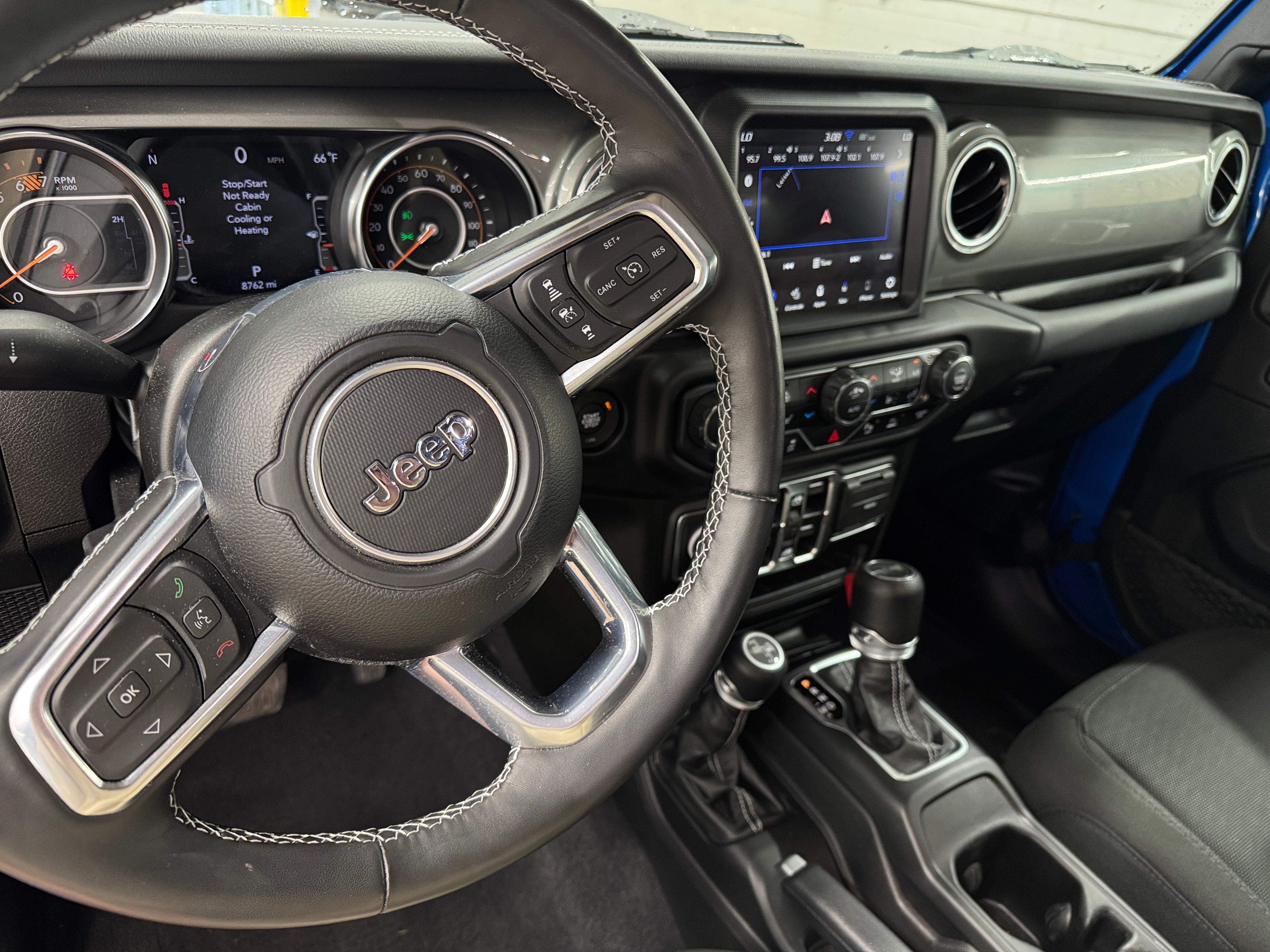 2023 Jeep Wrangler Unlimited Sahara 3
